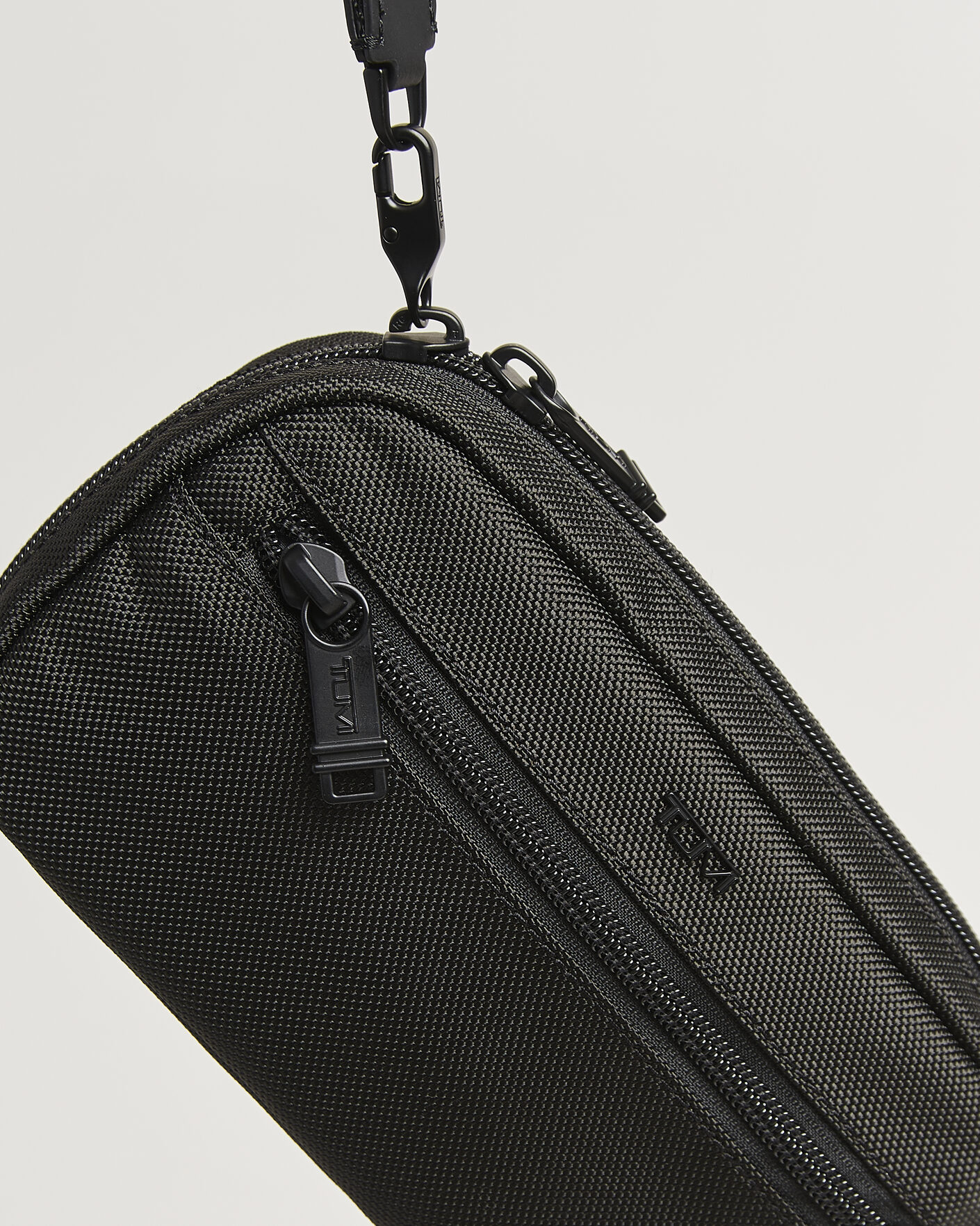 Mies | Laukut | TUMI | Zip-Around Case Black