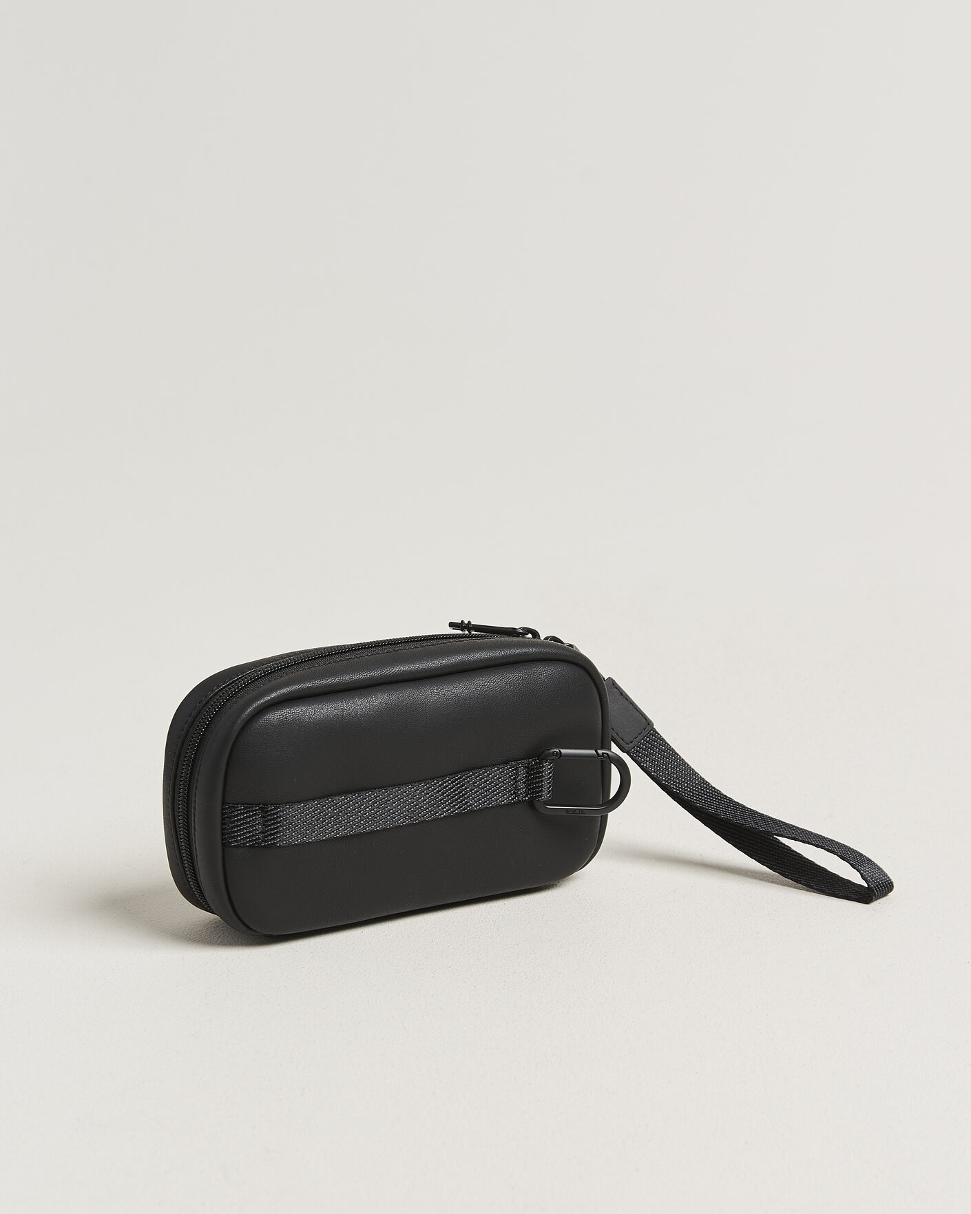 Mies | Laukut | TUMI | Leather Zip-Around Case Black