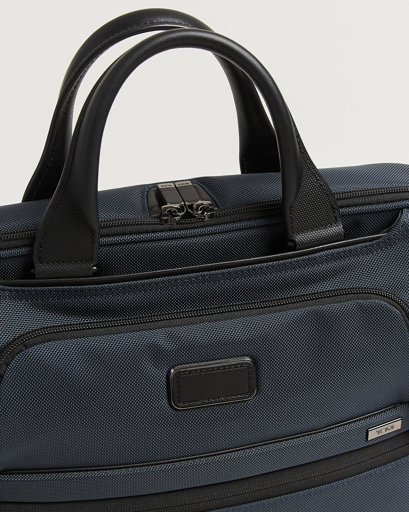 Mies | TUMI Alpha 4 Medium Briefcase Navy | TUMI | Alpha 4 Medium Briefcase Navy