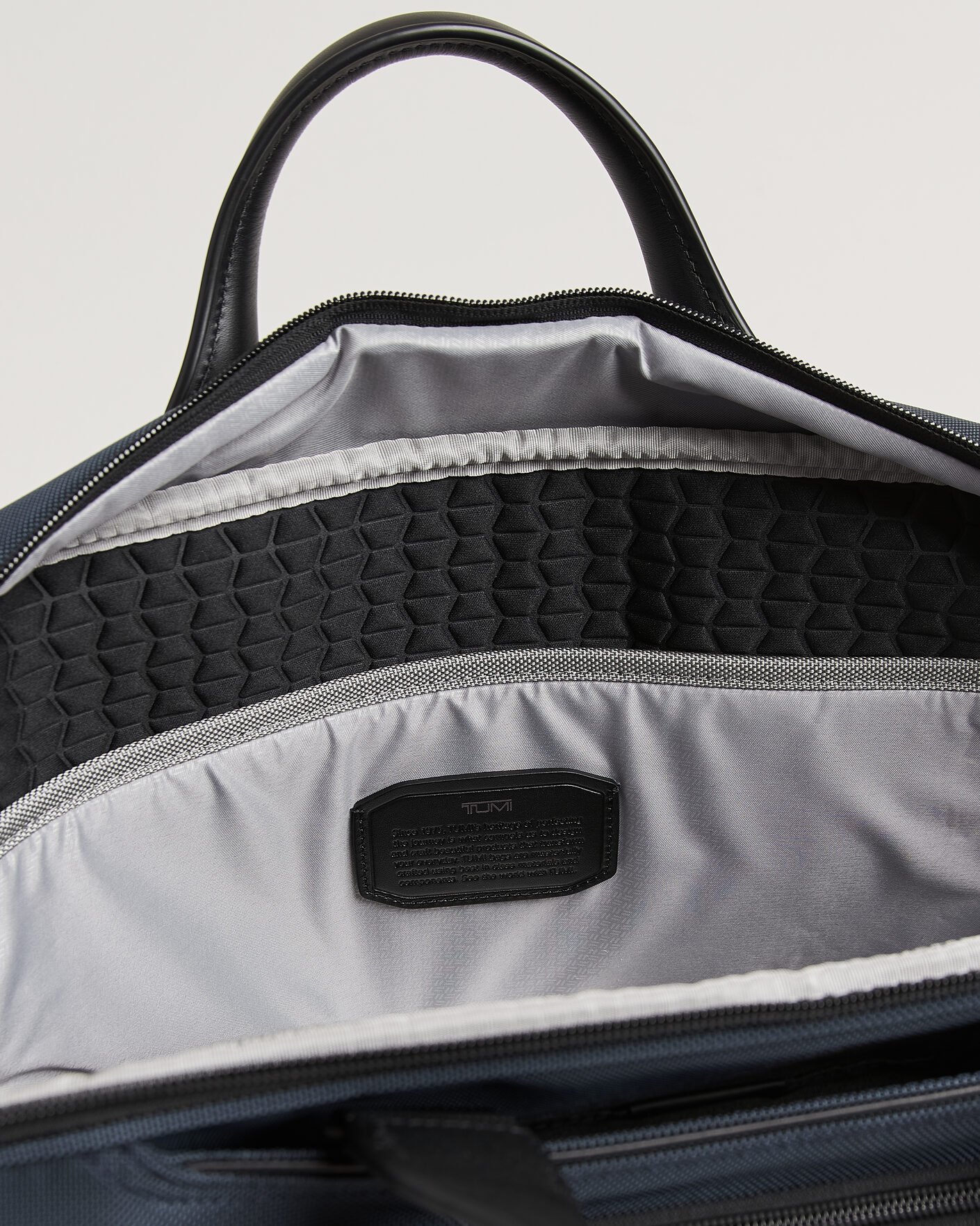 Mies | TUMI Alpha 4 Medium Briefcase Navy | TUMI | Alpha 4 Medium Briefcase Navy