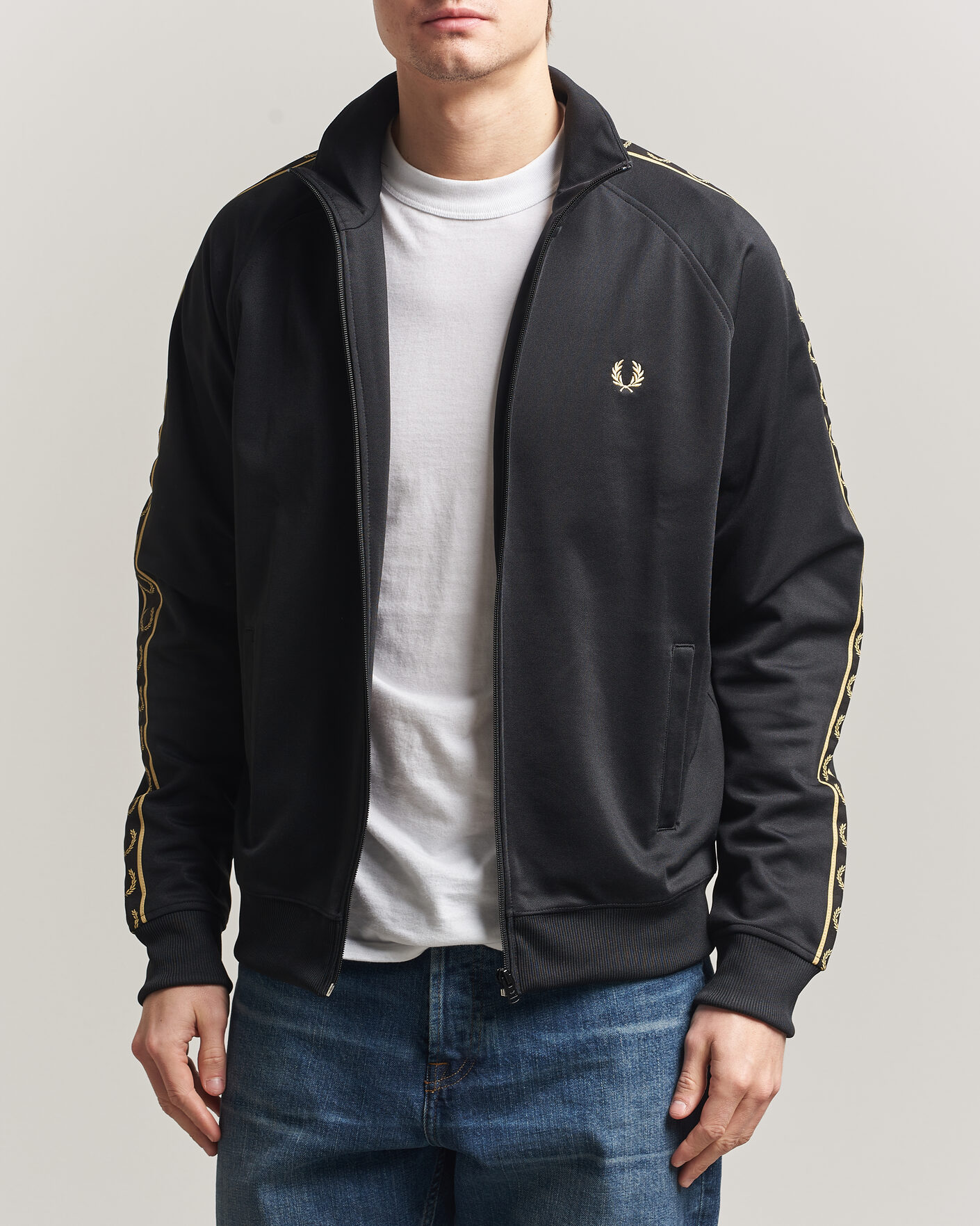 Mies | Puserot | Fred Perry | Taped Track Jacket Black