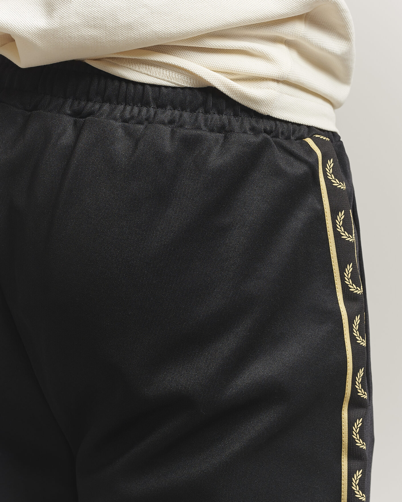 Mies | Housut | Fred Perry | Taped Track Pants Black