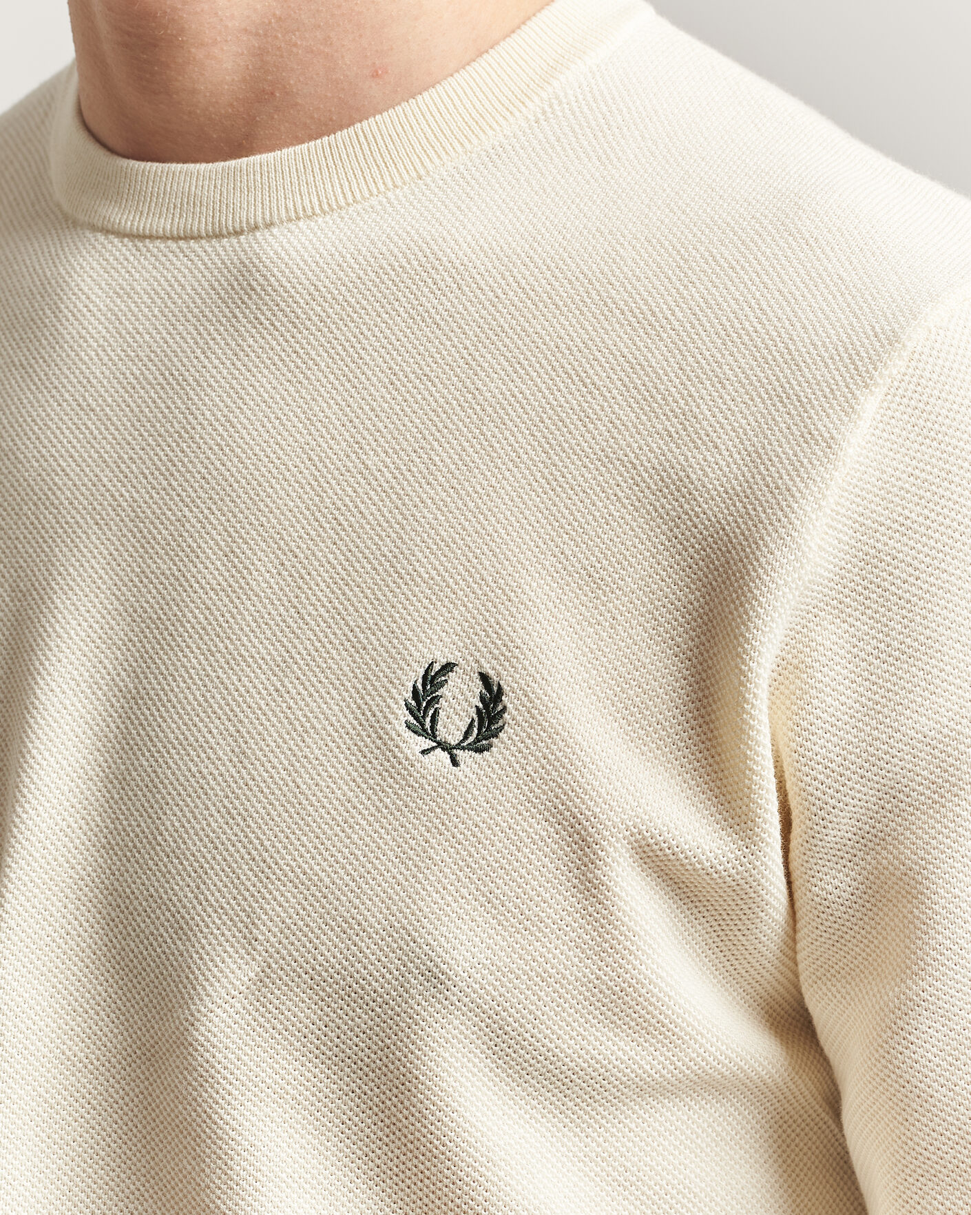 Mies | Puserot | Fred Perry | Piqué Stitched Sweater Ecru