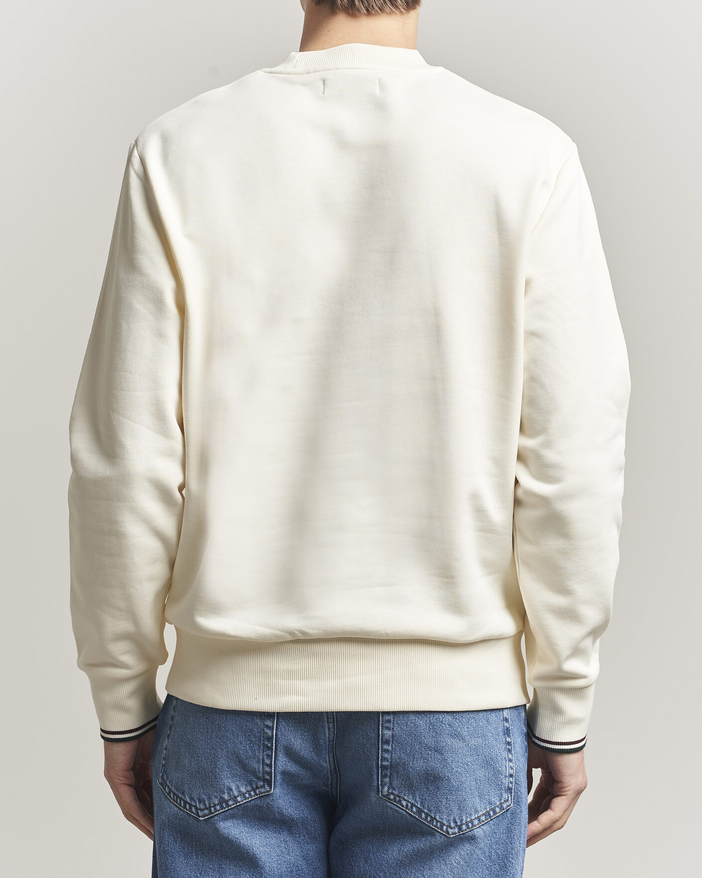 Mies | Puserot | Fred Perry | Crew Neck Sweatshirt Ecru