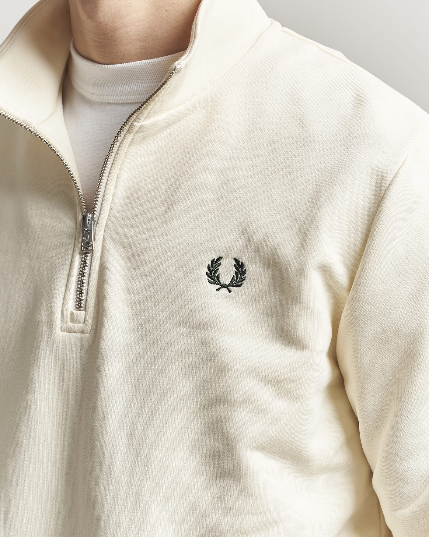 Mies | Puserot | Fred Perry | Half Zip Sweatshirt Ecru