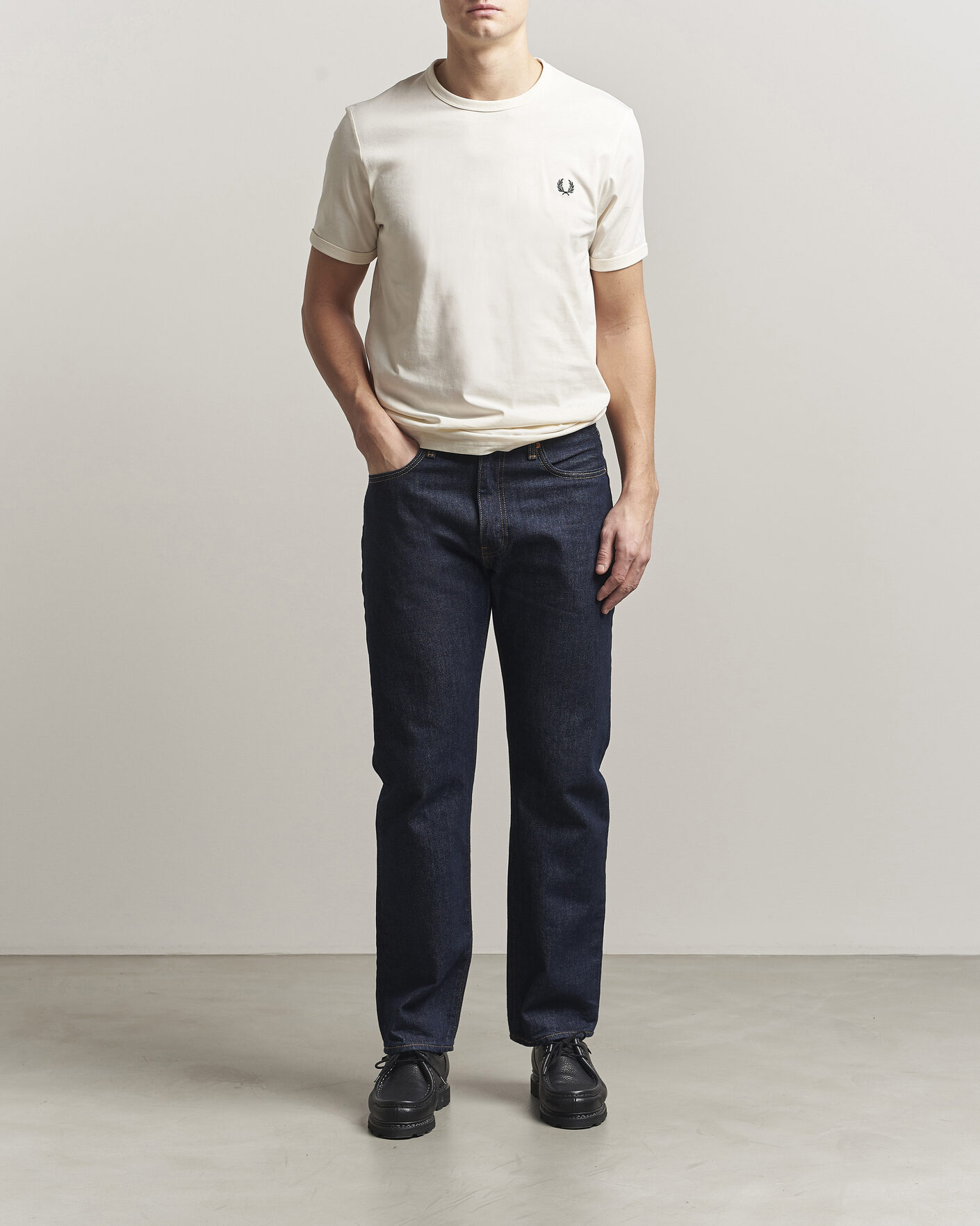 Mies | T-paidat | Fred Perry | Ringer T-Shirt Ecru