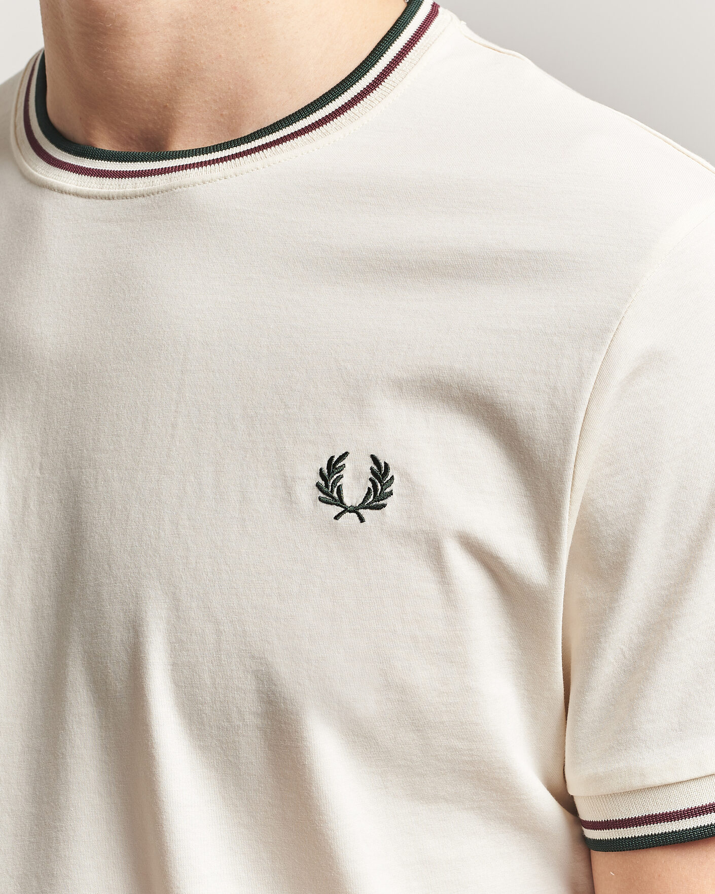 Mies | T-paidat | Fred Perry | Twin Tipped T-Shirt Ecru