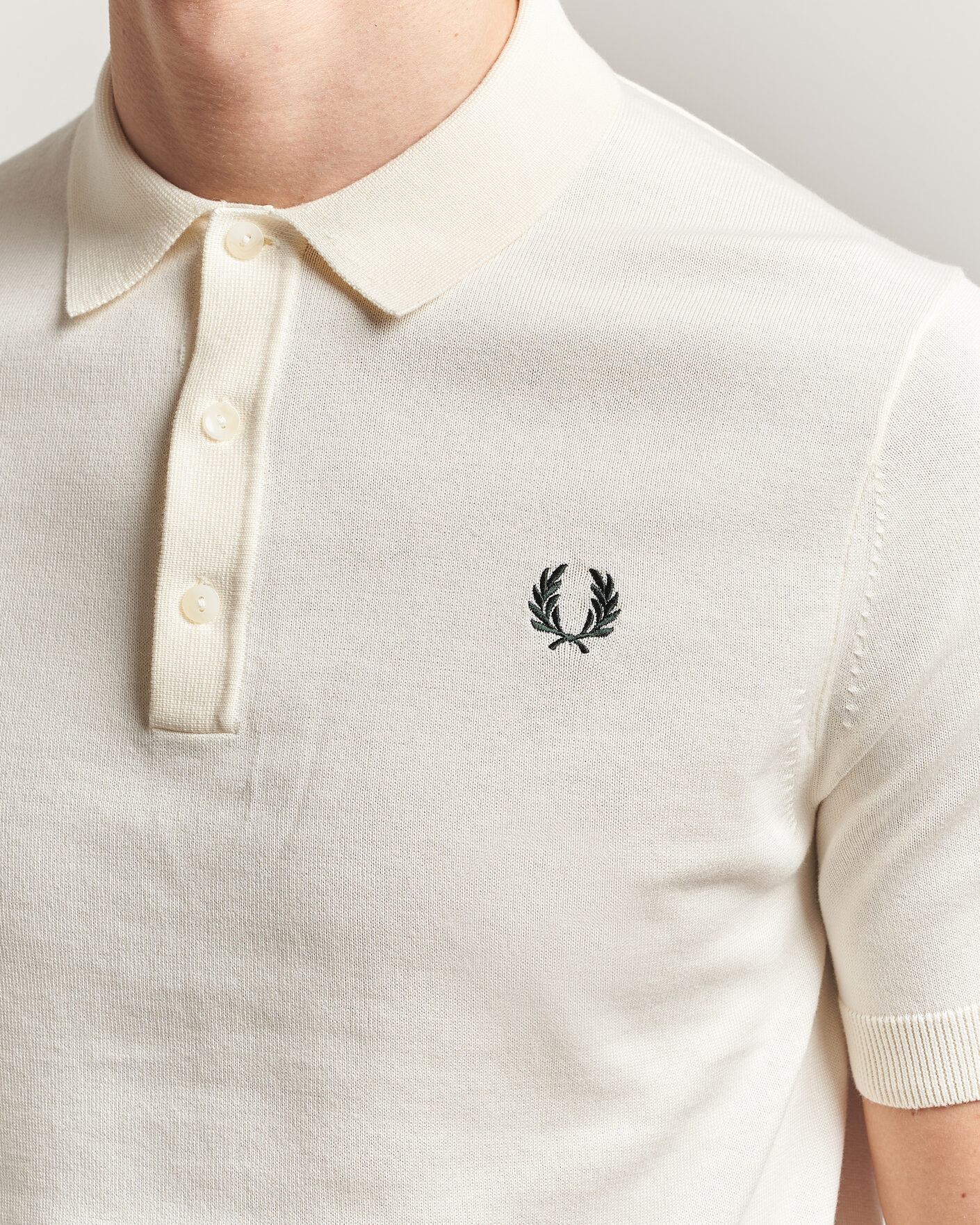Mies | Pikeet | Fred Perry | Cotton Knitted Polo Ecru