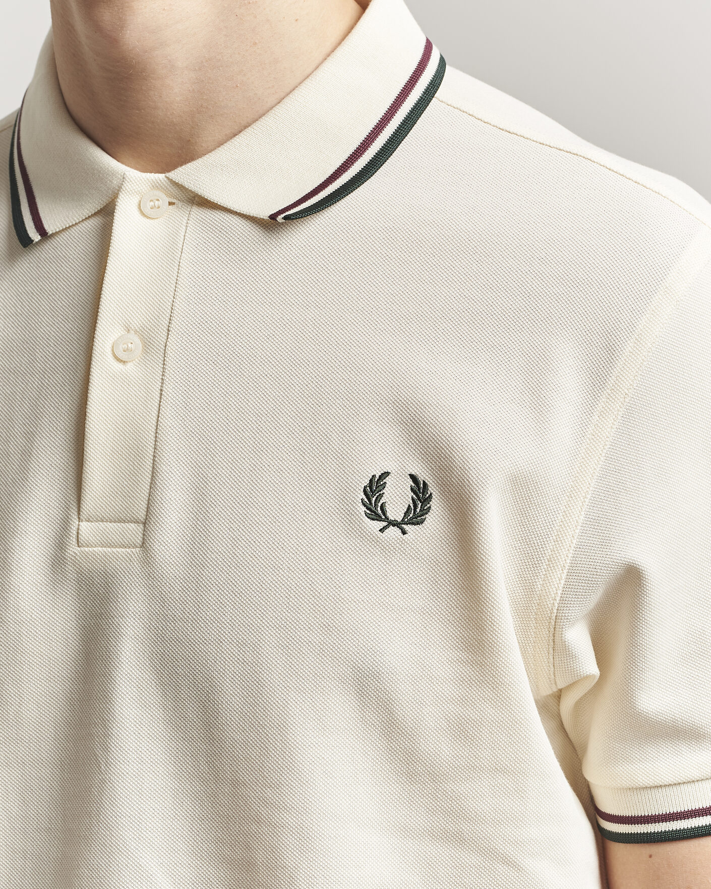 Mies | Pikeet | Fred Perry | Twin Tipped Polo Shirt Ecru