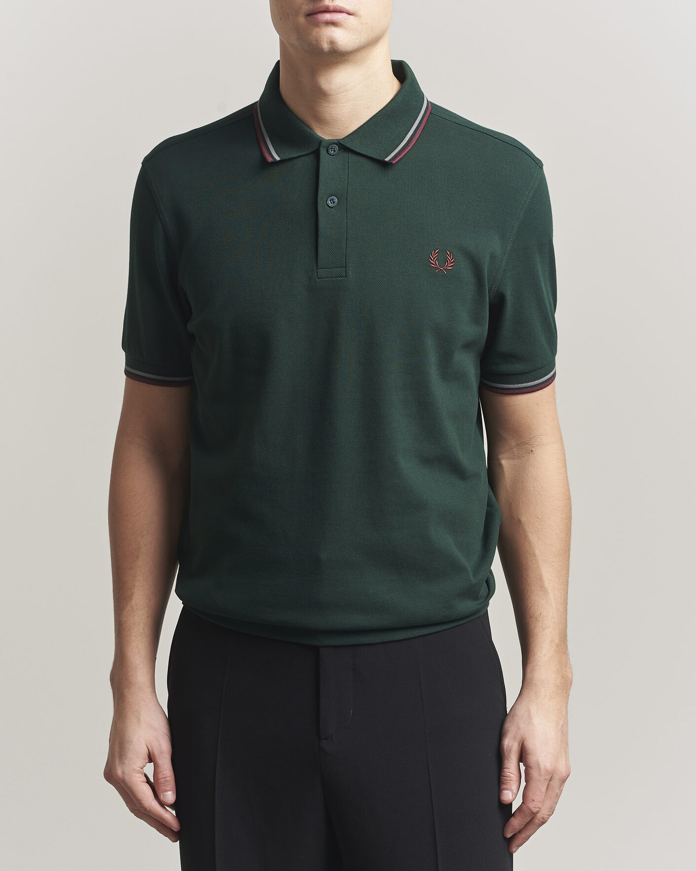Mies | Pikeet | Fred Perry | Twin Tipped Polo Shirt Grassroots Green