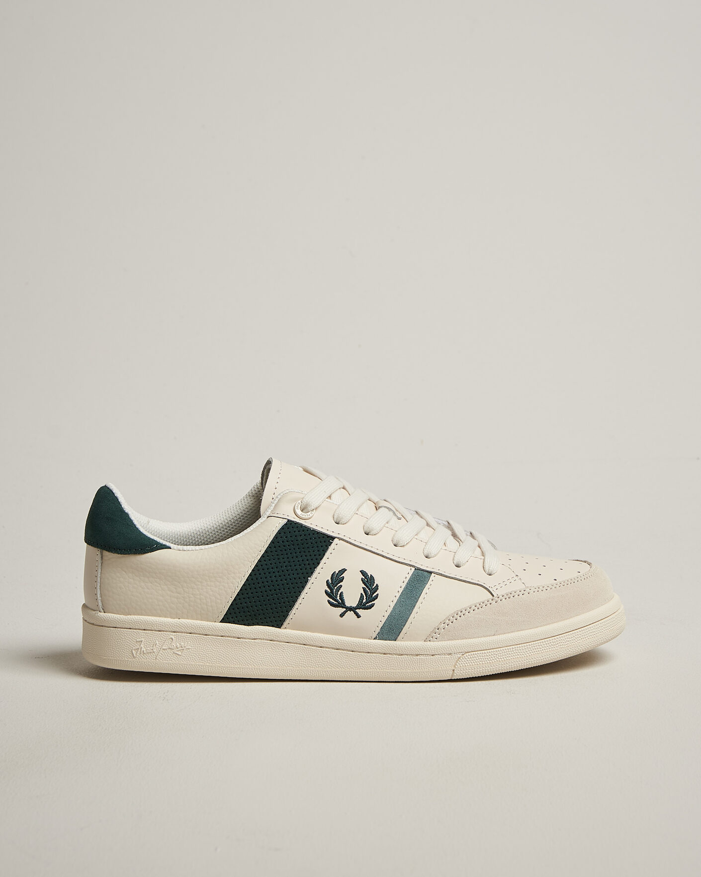 Mies | Tennarit | Fred Perry | B725 Leather/Suede Sneaker Ecru