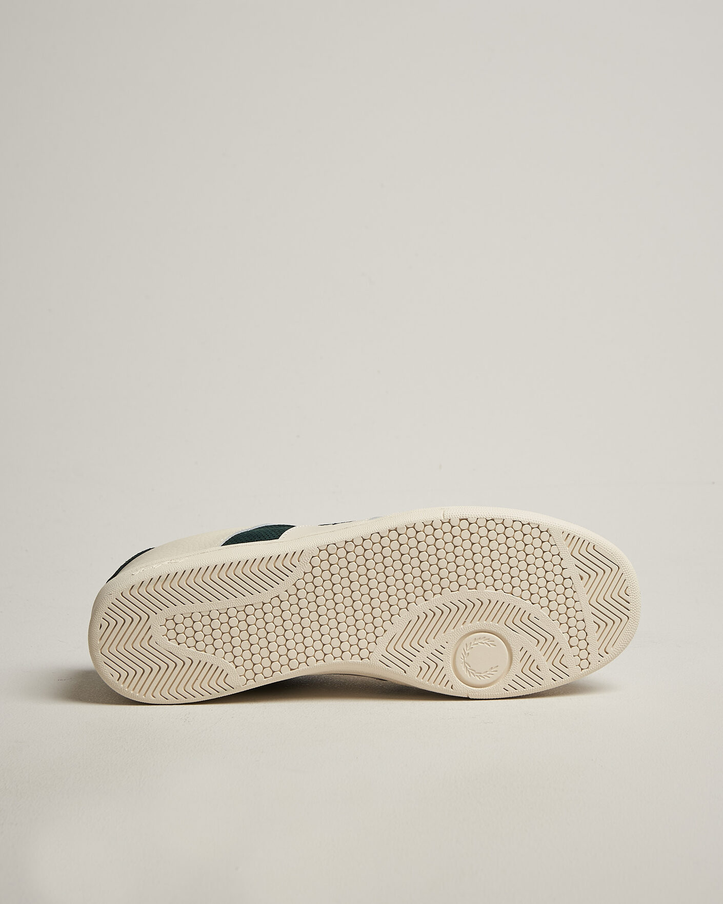 Mies | Tennarit | Fred Perry | B725 Leather/Suede Sneaker Ecru