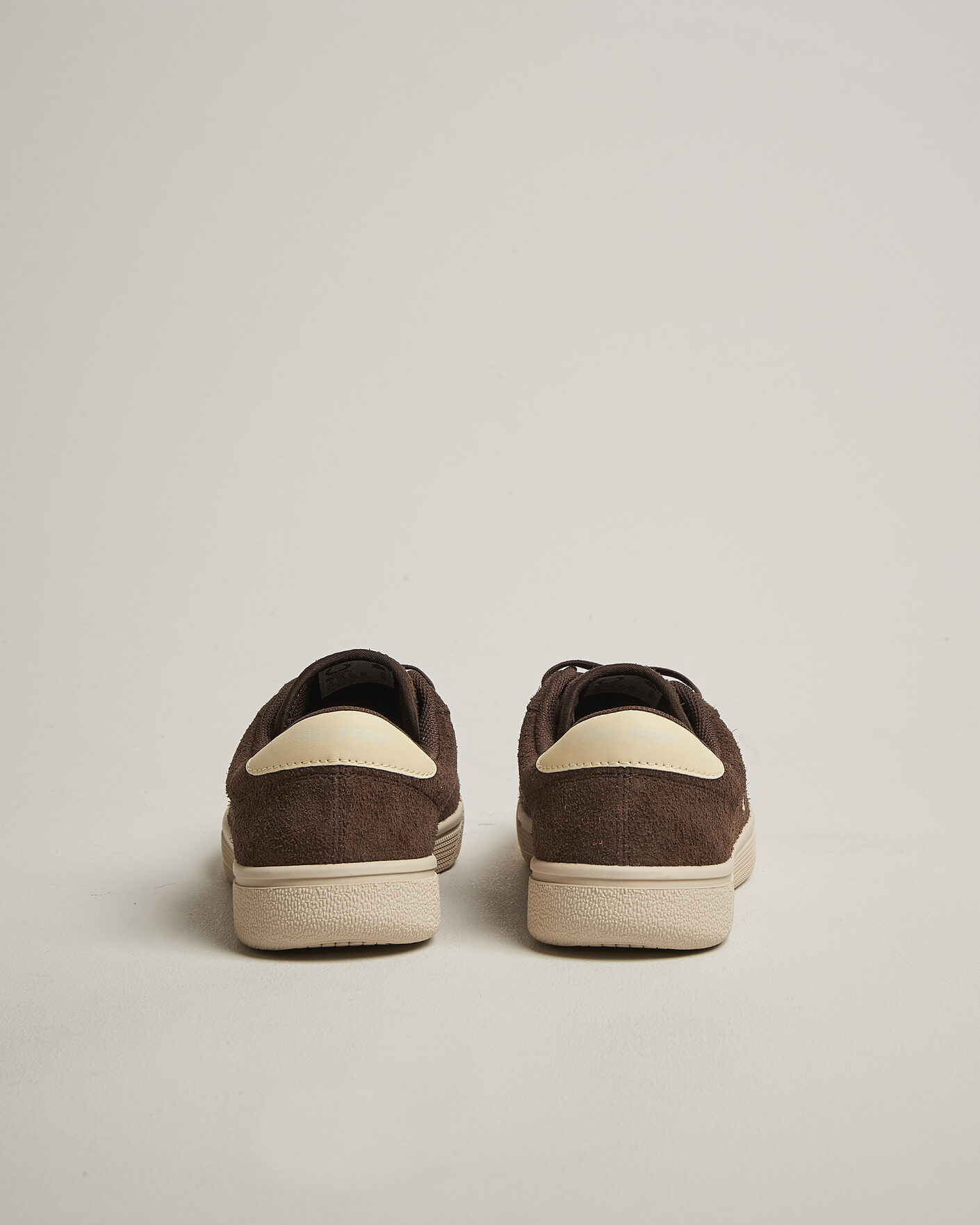 Mies | Tennarit | Fred Perry | Tennis Suede Sneaker Burnt Tobacco