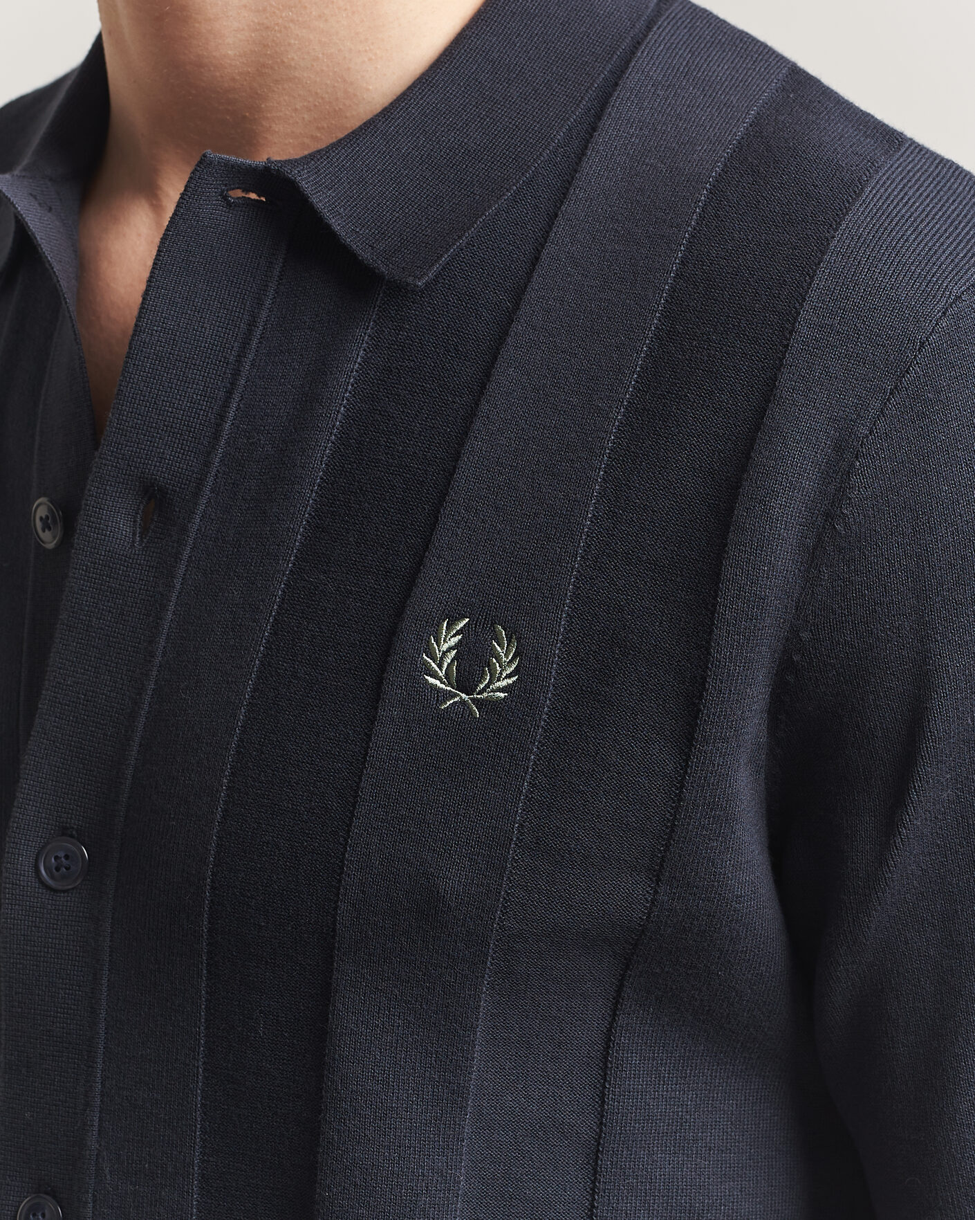 Mies | Kauluspaidat | Fred Perry | Tonal Vertical Striped Knitted Shirt Navy