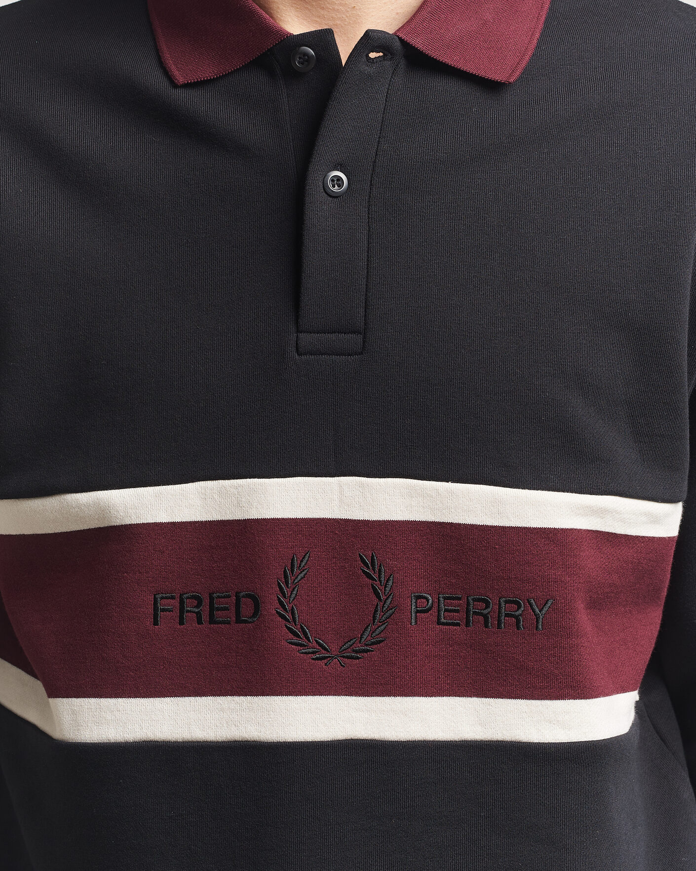Mies | Puserot | Fred Perry | Embroidered Paneled Polo Sweater Black