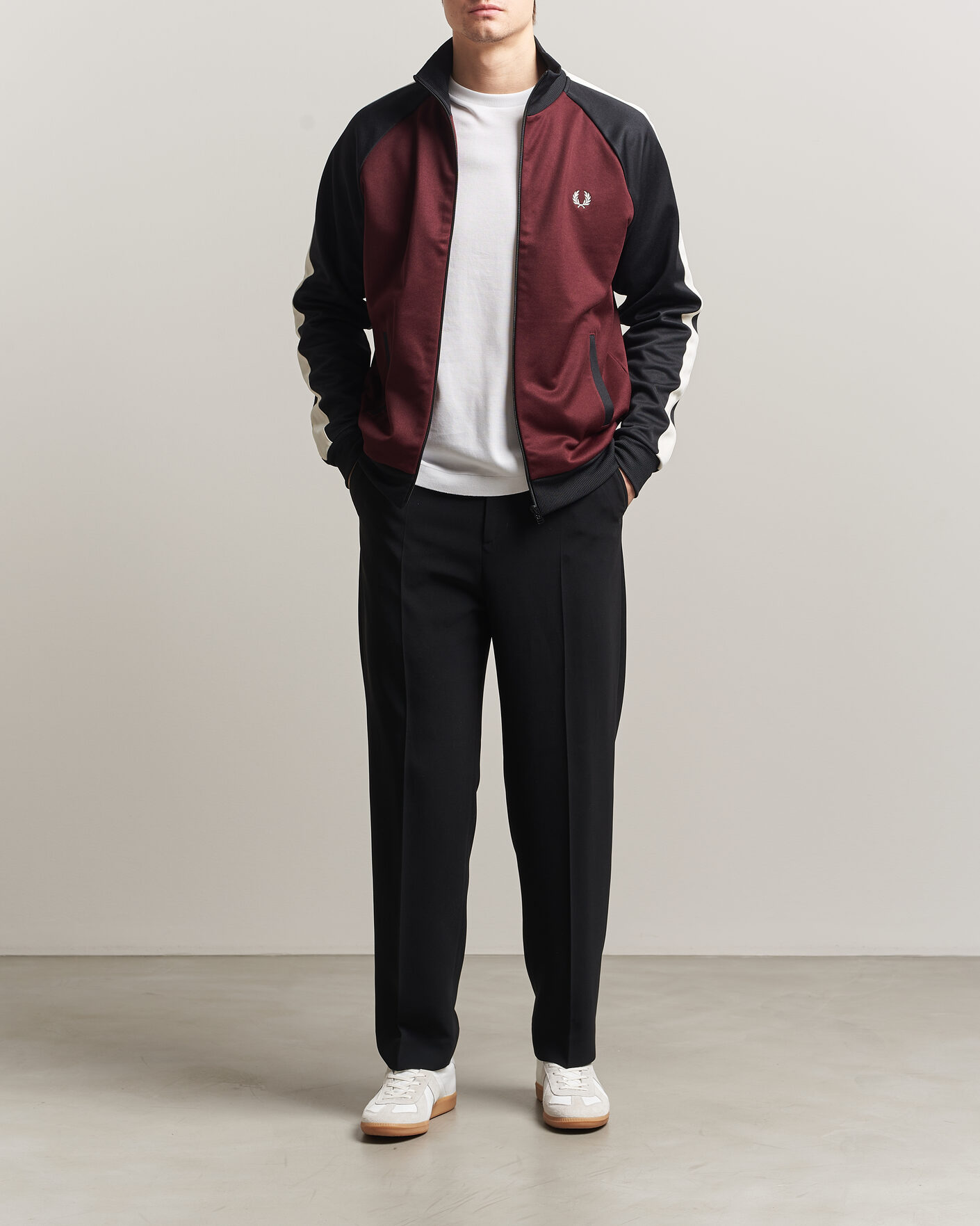 Mies | Puserot | Fred Perry | Contrast Sleeve Track Jacket Oxblood