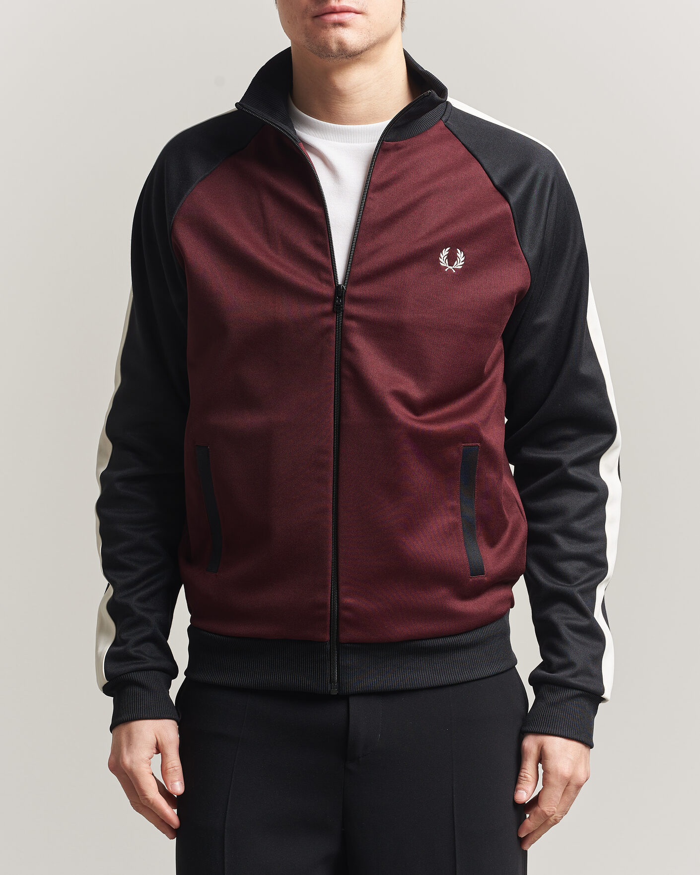 Mies | Puserot | Fred Perry | Contrast Sleeve Track Jacket Oxblood