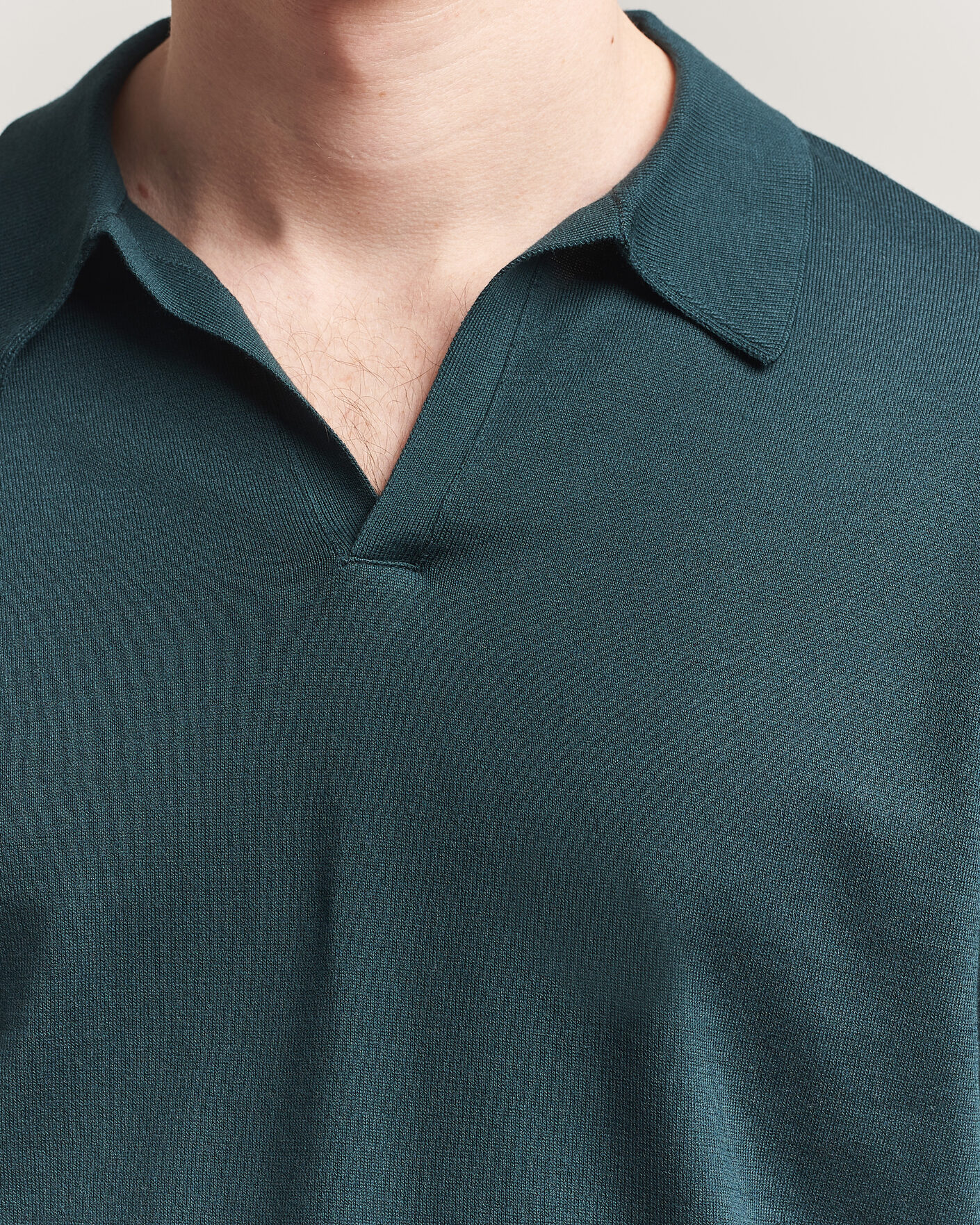 Mies | Pikeet | John Smedley | Noah Open Collar Sea Island Polo Rainforest