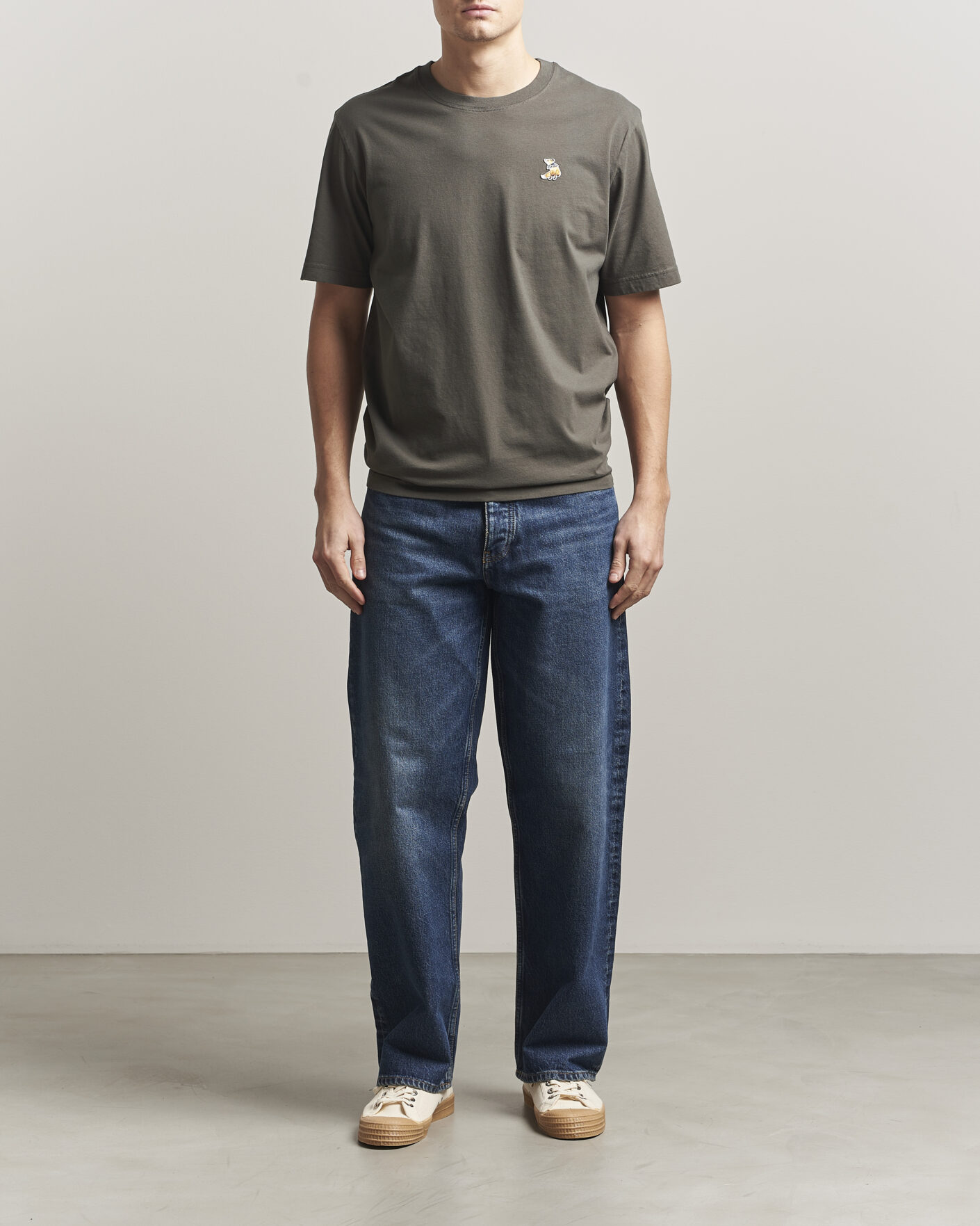 Mies | T-paidat | Maison Kitsuné | Dreaming Fox T-Shirt Beluga