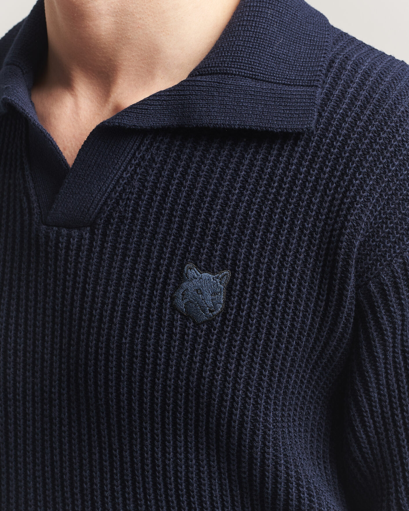 Mies | Pikeet | Maison Kitsuné | Tonal Fox Head Rib Knitted Polo Navy