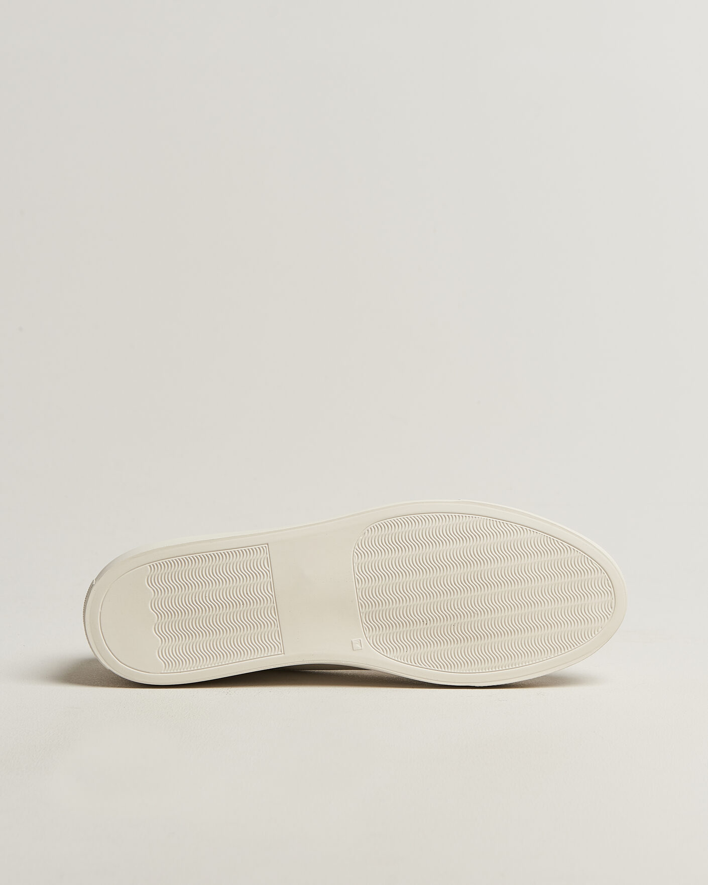 Mies | Tennarit | Common Projects | Original Achilles Grained Leather Sneaker Off White