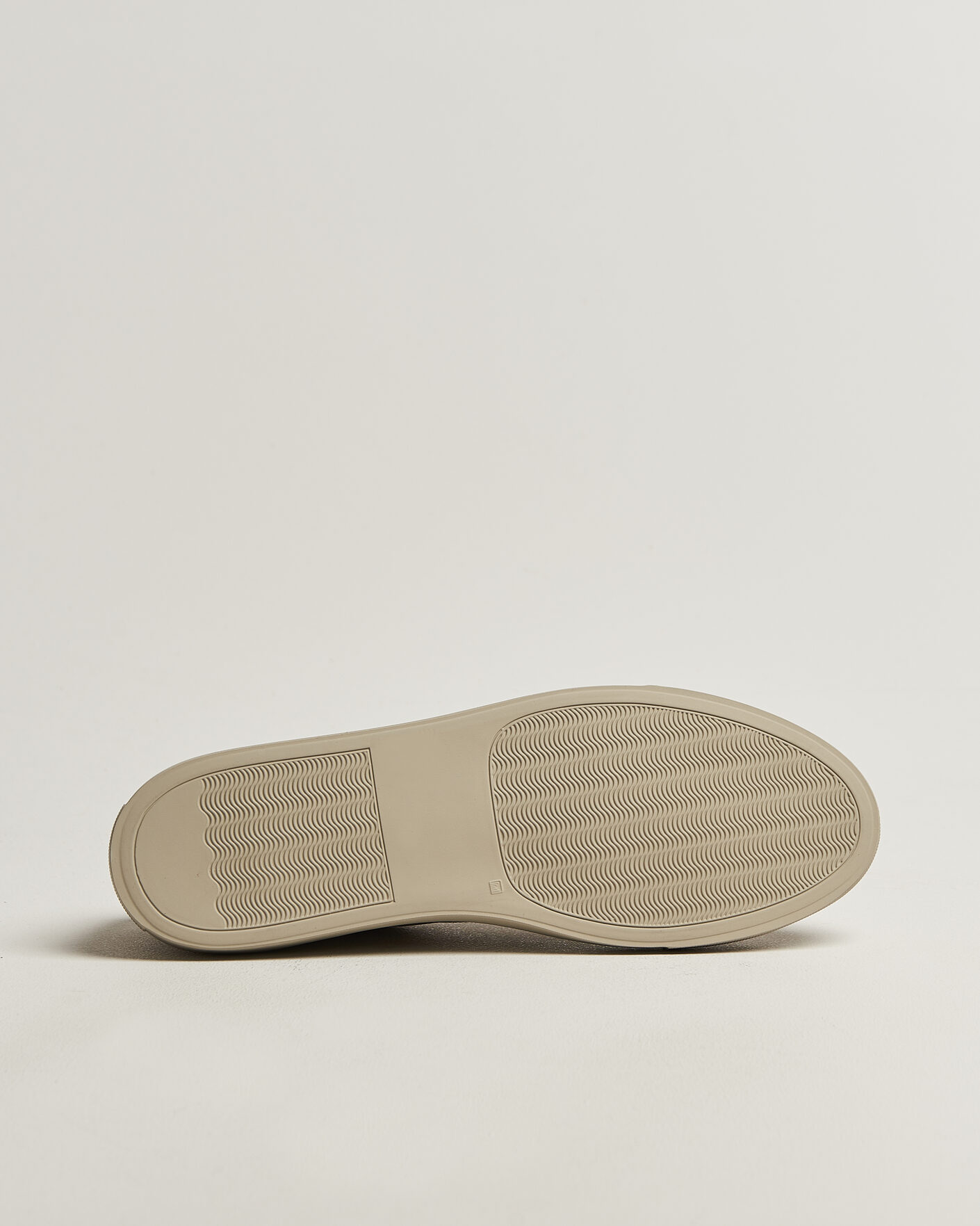 Mies | Tennarit | Common Projects | Original Achilles Suede Sneaker Taupe