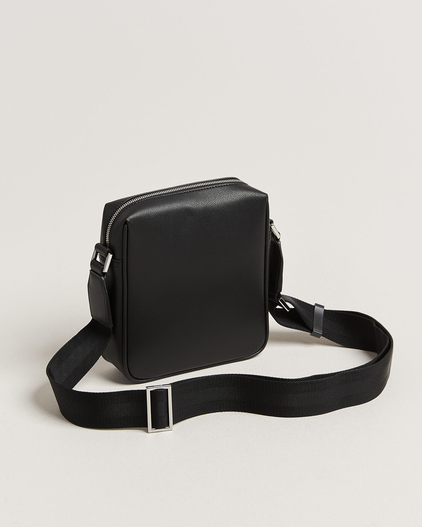 Mies | Laukut | BOSS BLACK | Daxter Leather Crossbody Bag Black