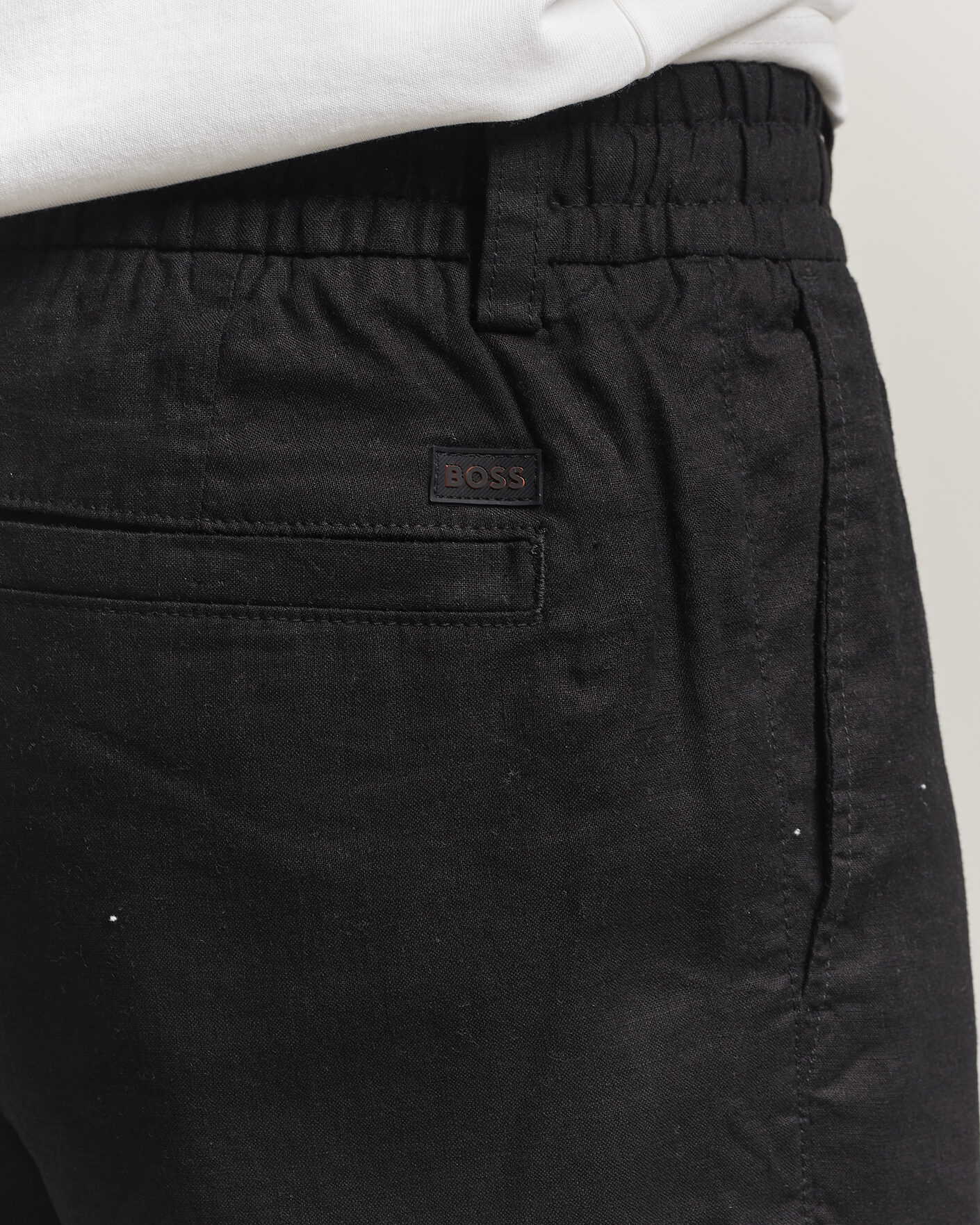 Mies | Shortsit | BOSS ORANGE | Tapered Linen Drawstring Shorts Black