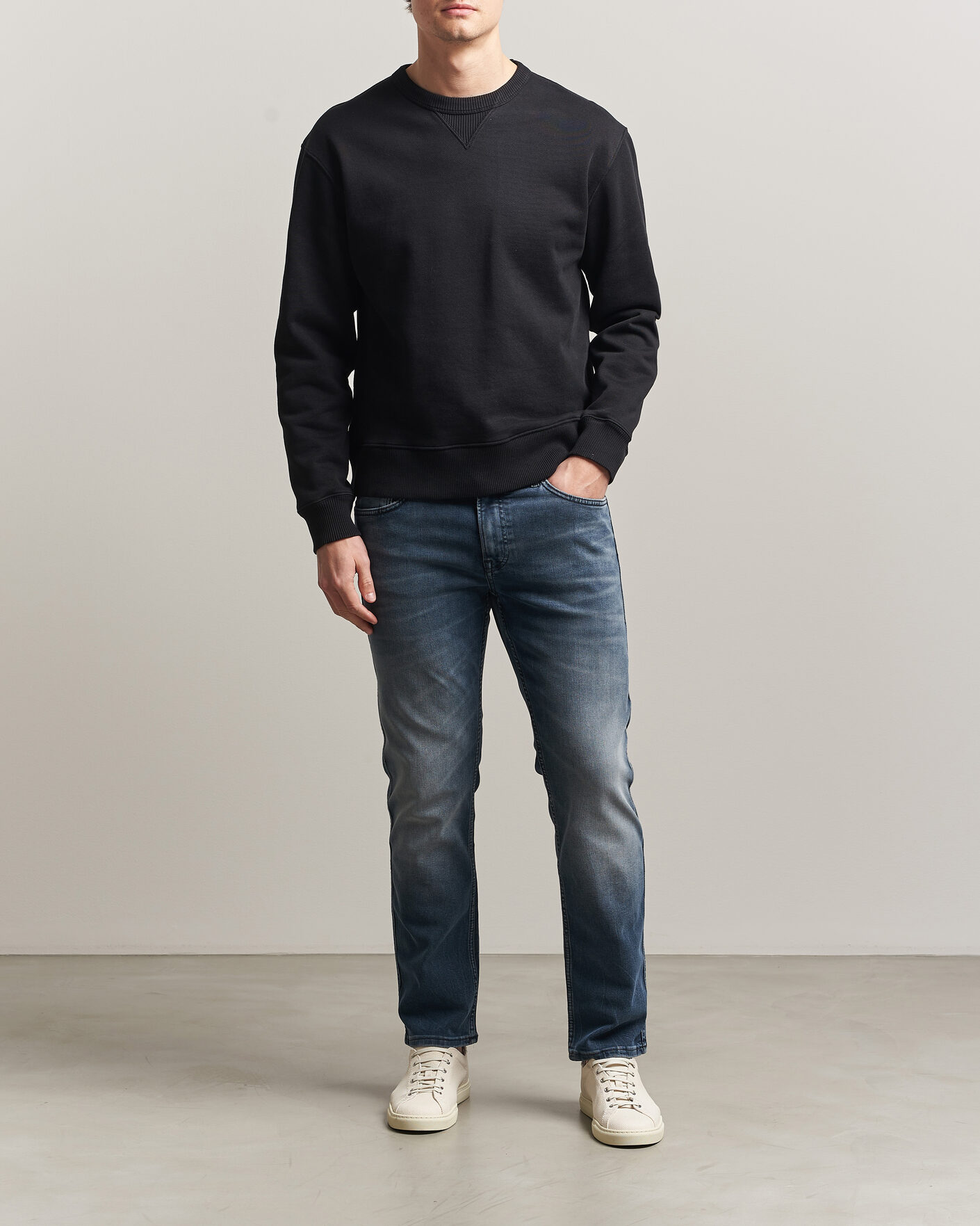 Mies | Farkut | BOSS ORANGE | Delaware Jeans Navy