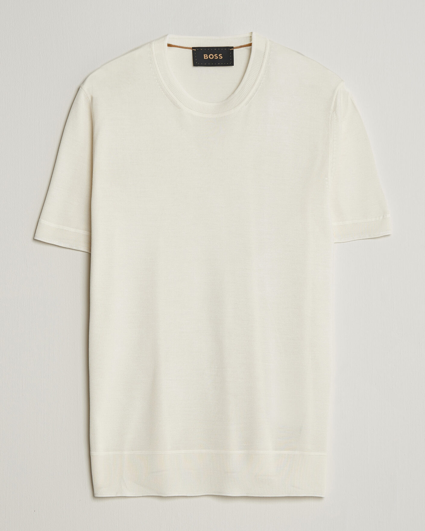 Mies | T-paidat | BOSS CAMEL | Nottano Silk Knitted T-Shirt Open White