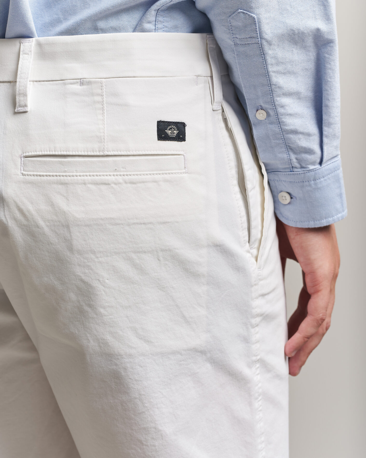 Mies | Shortsit | Dockers | Ultimate Straight Shorts Paper White