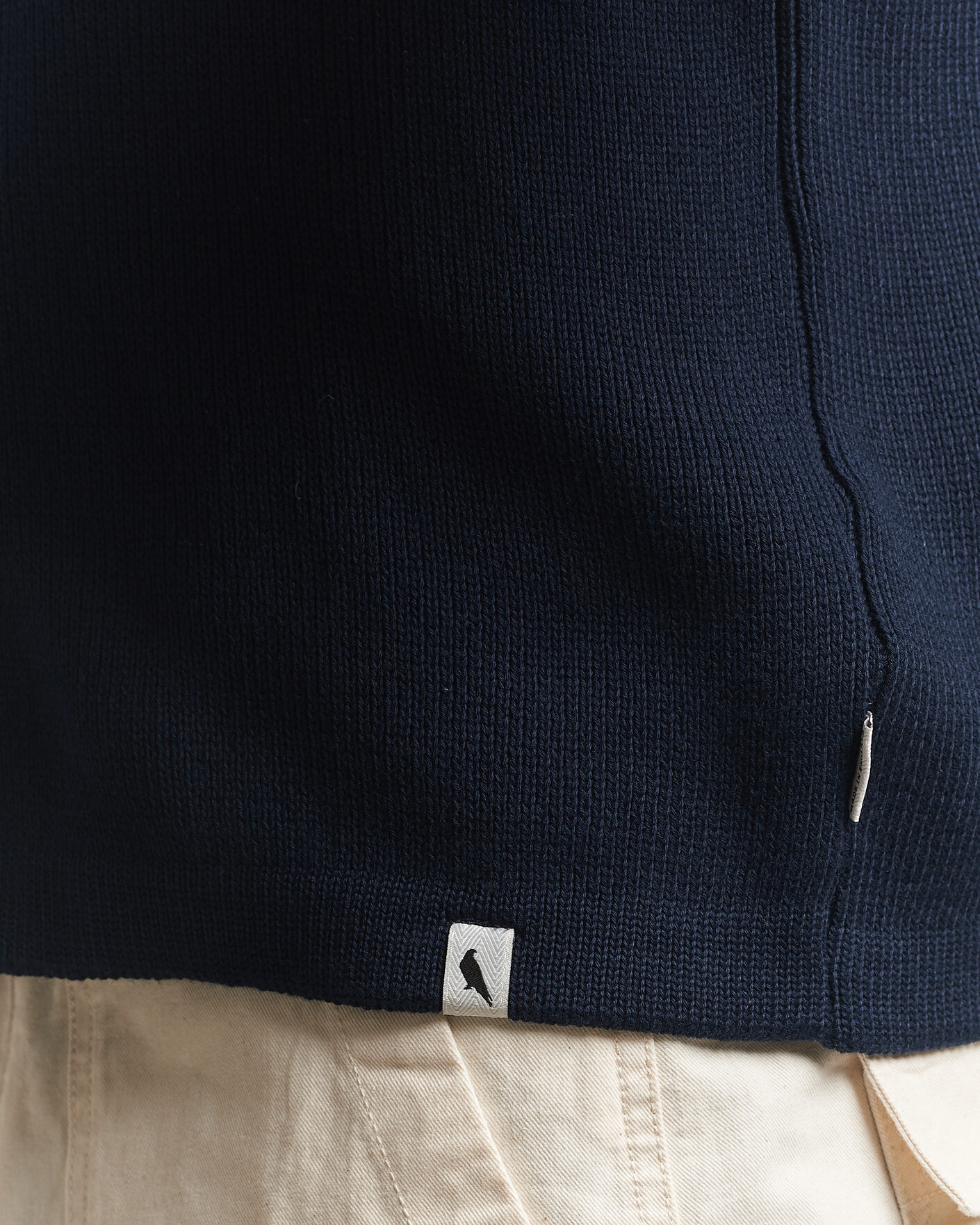 Mies | Puserot | Peregrine | River Knitted Cotton Schacket Navy