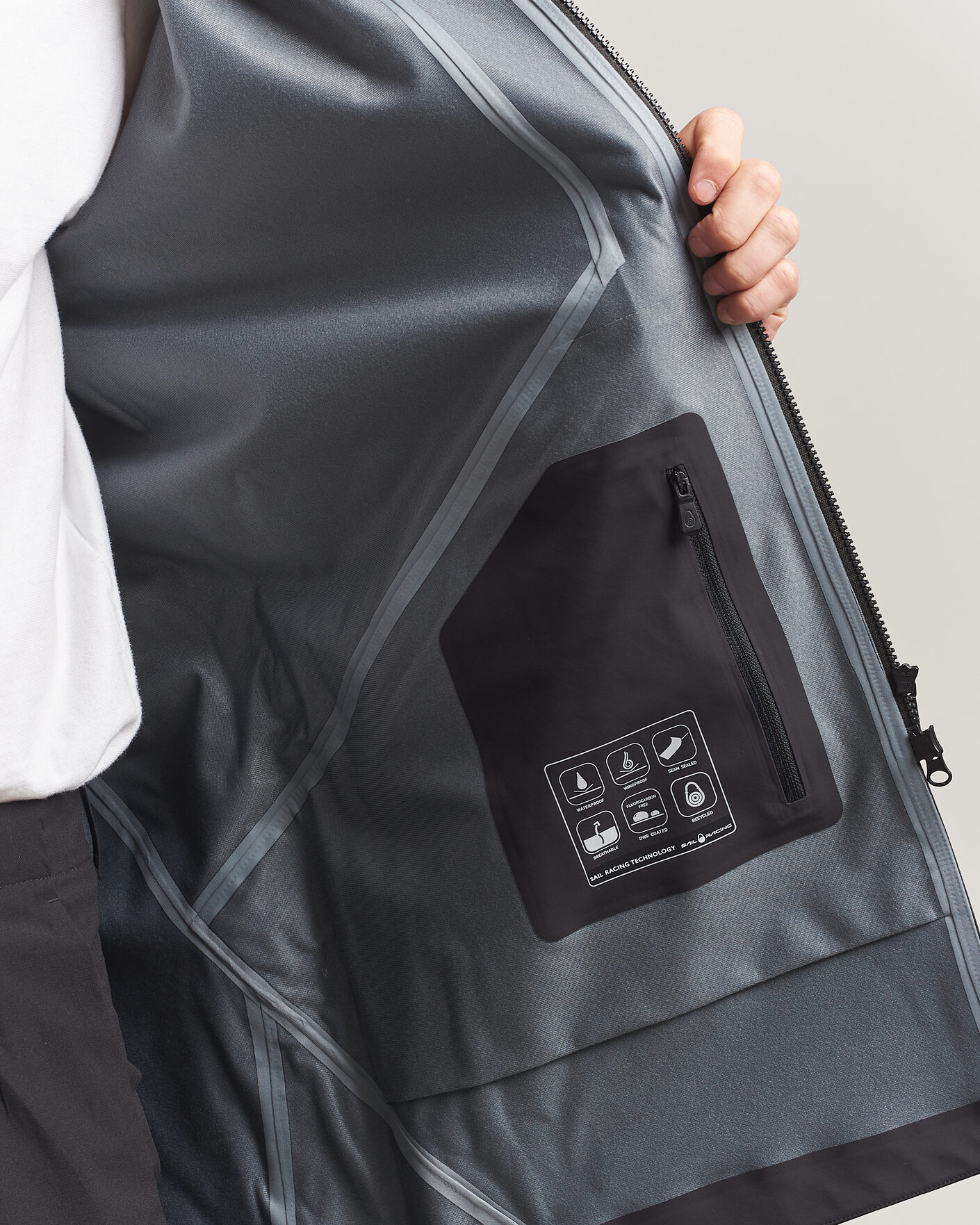 Mies | Takit | Sail Racing | Protector Waterproof Coat Carbon