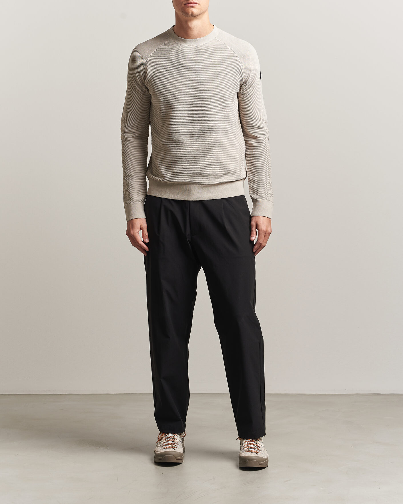 Mies | Puserot | Sail Racing | Element Seamless Crew Neck Sand
