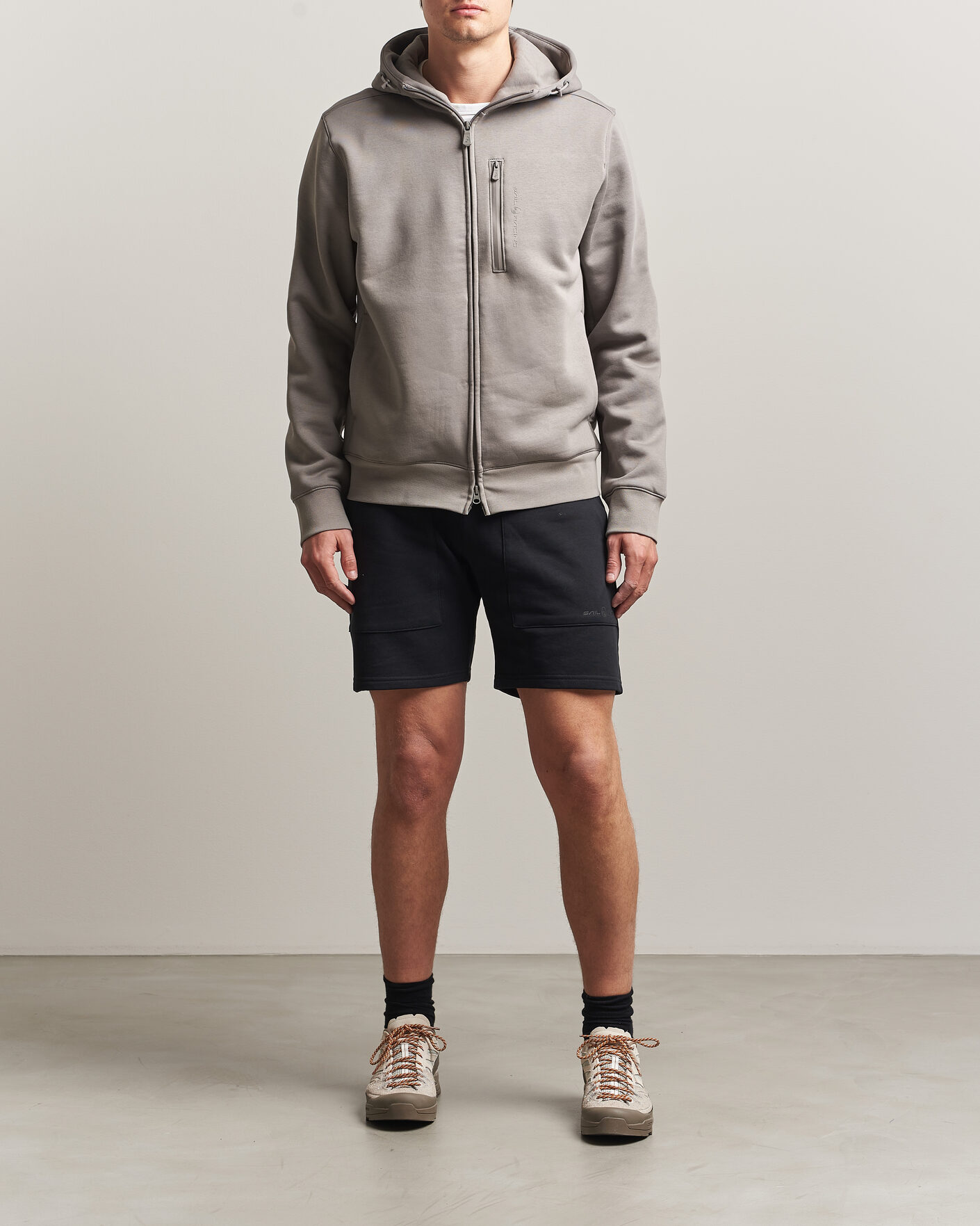 Mies | Puserot | Sail Racing | Bowman Monochrome Full Zip Hoodie Oyster
