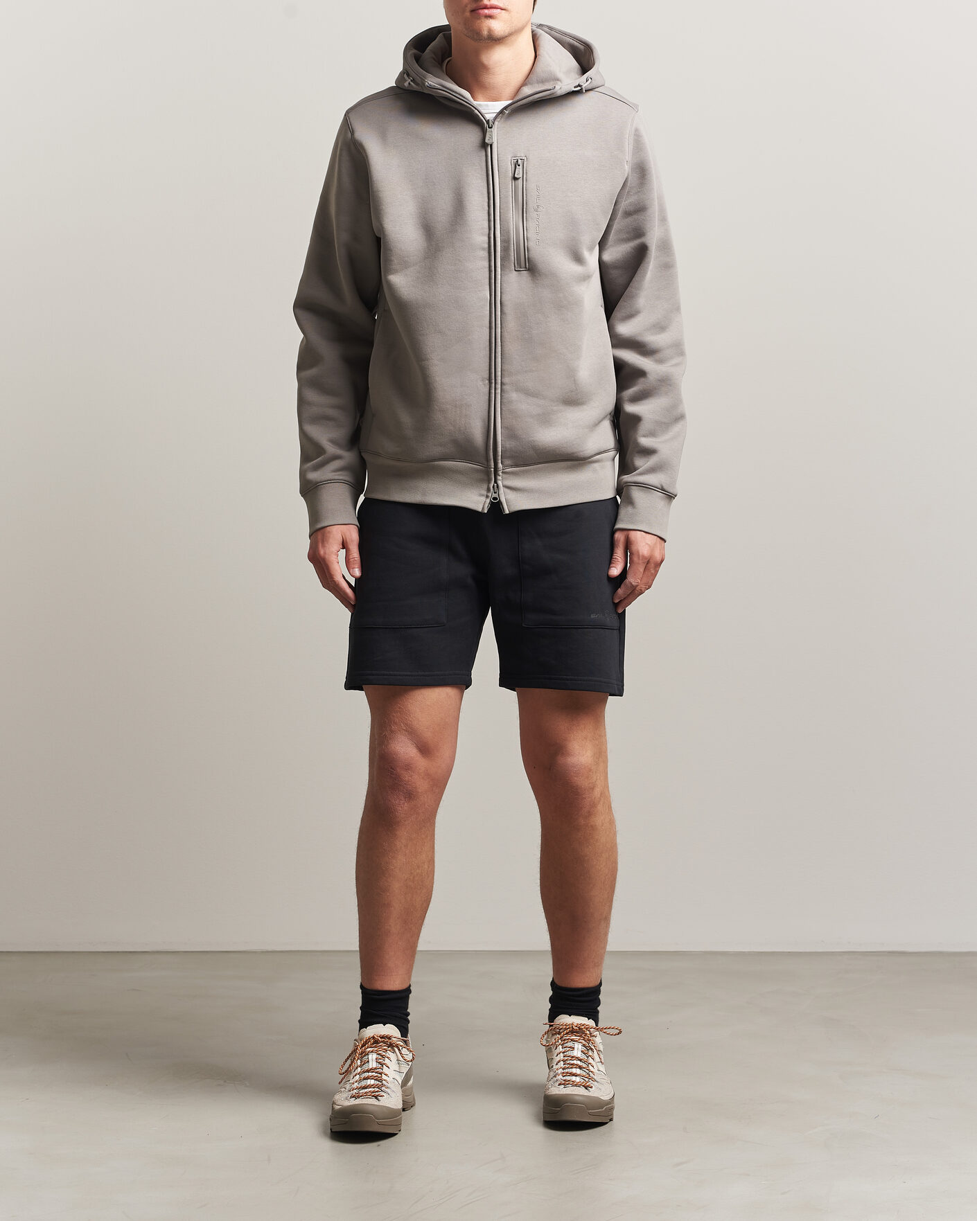Mies | Shortsit | Sail Racing | Bowman Monochrome Sweatshorts Carbon