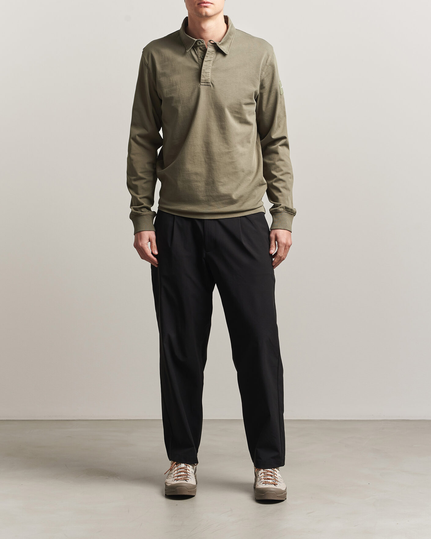 Mies | Puserot | Sail Racing | Wind Pigment Dyed Rugger Mud Green