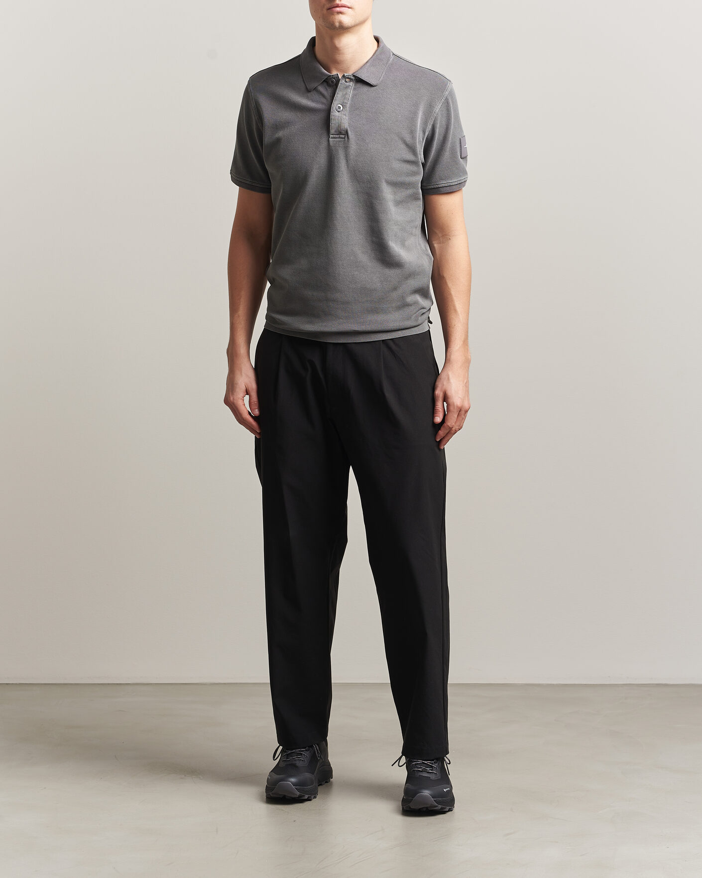 Mies | Pikeet | Sail Racing | Wind Pigment Dyed Polo Frost Grey