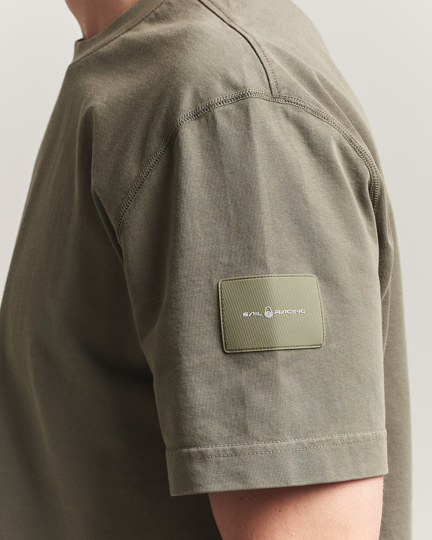 Mies | T-paidat | Sail Racing | Wind Pigment Dyed T-Shirt Mud Green