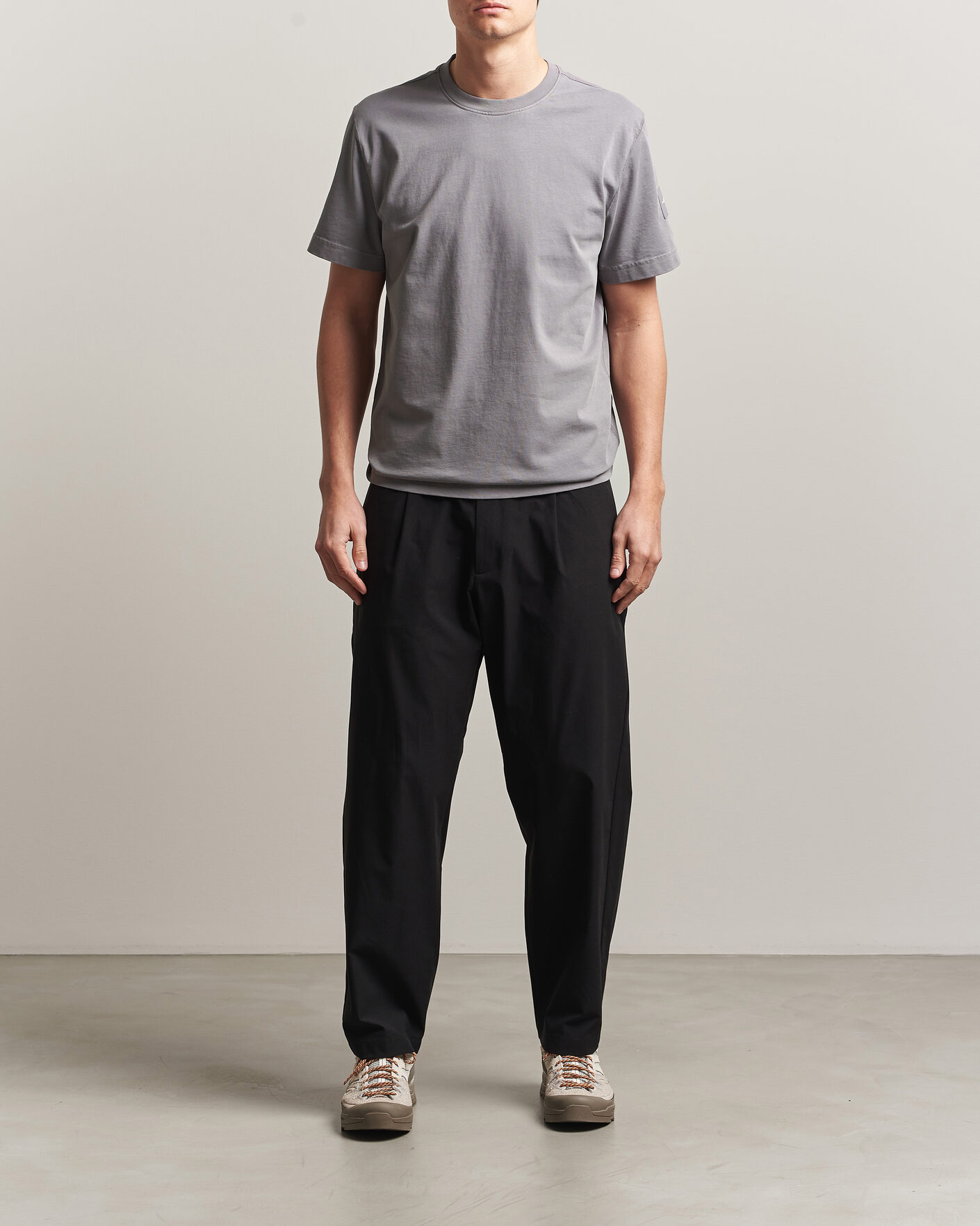 Mies | T-paidat | Sail Racing | Wind Pigment Dyed T-Shirt Frost Grey