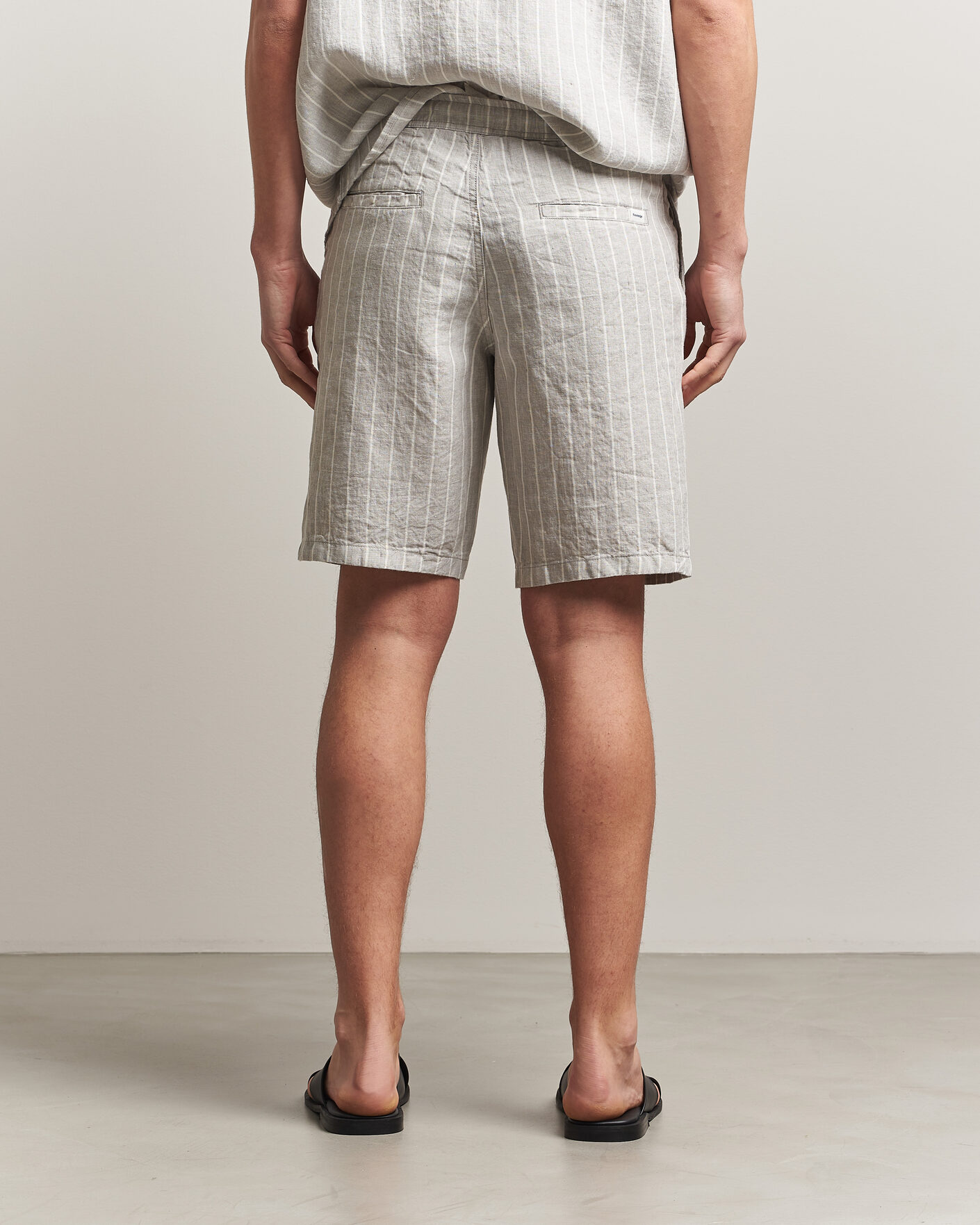 Mies | Shortsit | KnowledgeCotton Apparel | Striped Loose Linen Shorts Grey