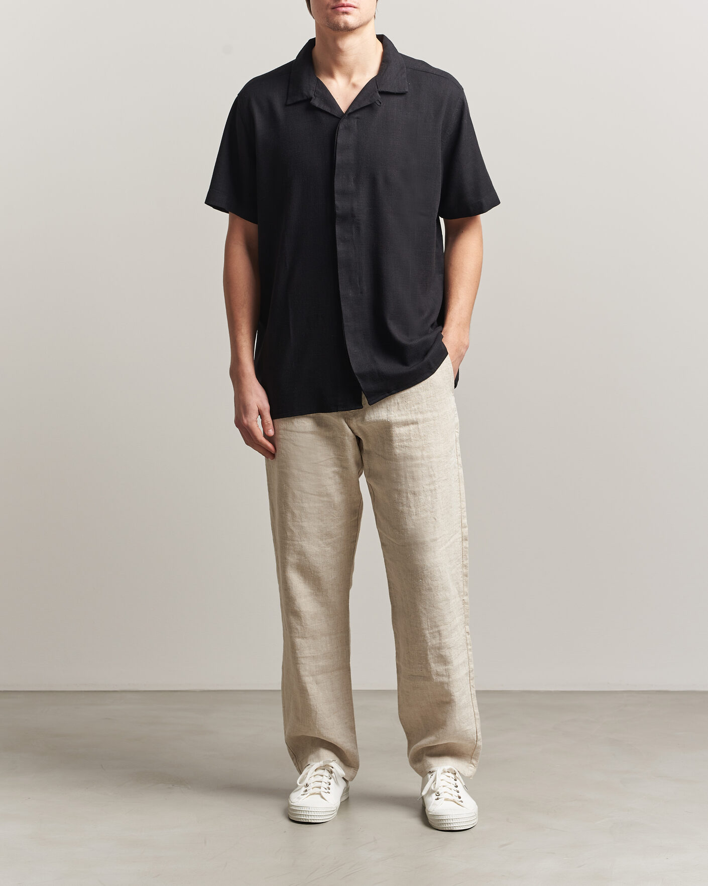 Mies | Kauluspaidat | KnowledgeCotton Apparel | Linen/Lyocell Resort Shirt Black