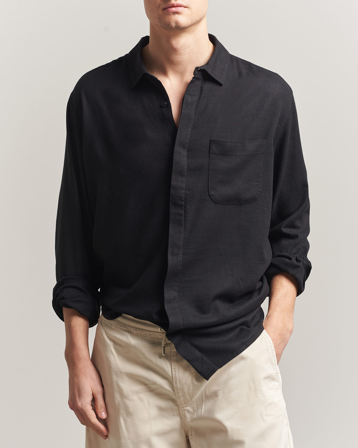 Mies | Kauluspaidat | KnowledgeCotton Apparel | Linen/Lycell Relaxed Long Sleeve Shirt Black