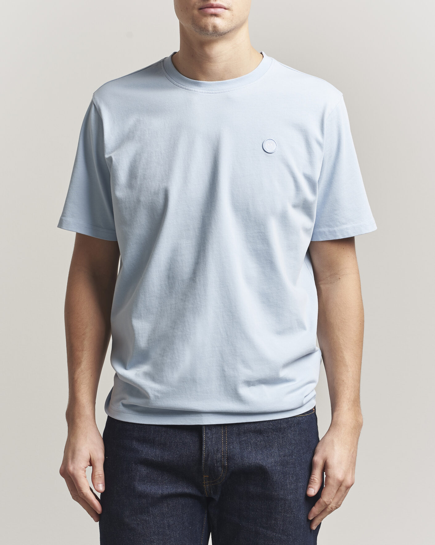 Mies | T-paidat | KnowledgeCotton Apparel | Badge T-Shirt Skyway