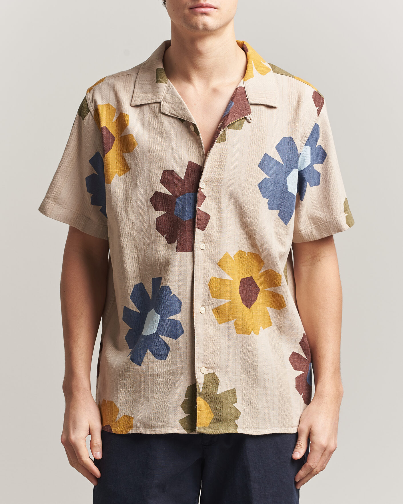 Mies | Kauluspaidat | KnowledgeCotton Apparel | Relaxed Printed Cotton Short Sleeve Shirt Multi
