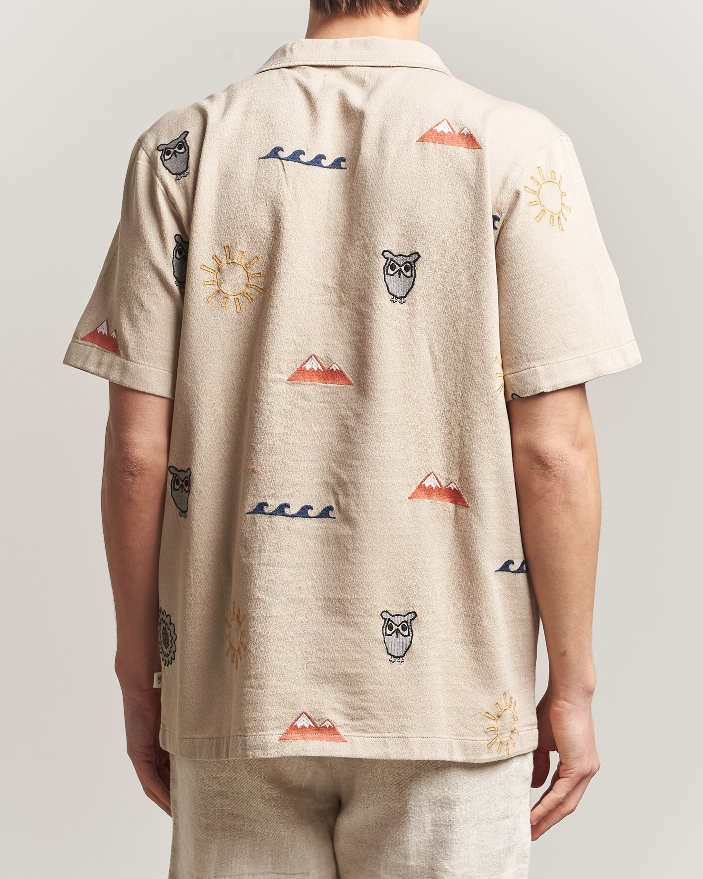 Mies | Kauluspaidat | KnowledgeCotton Apparel | Relaxed Embroidery Shirt Light Feather Grey