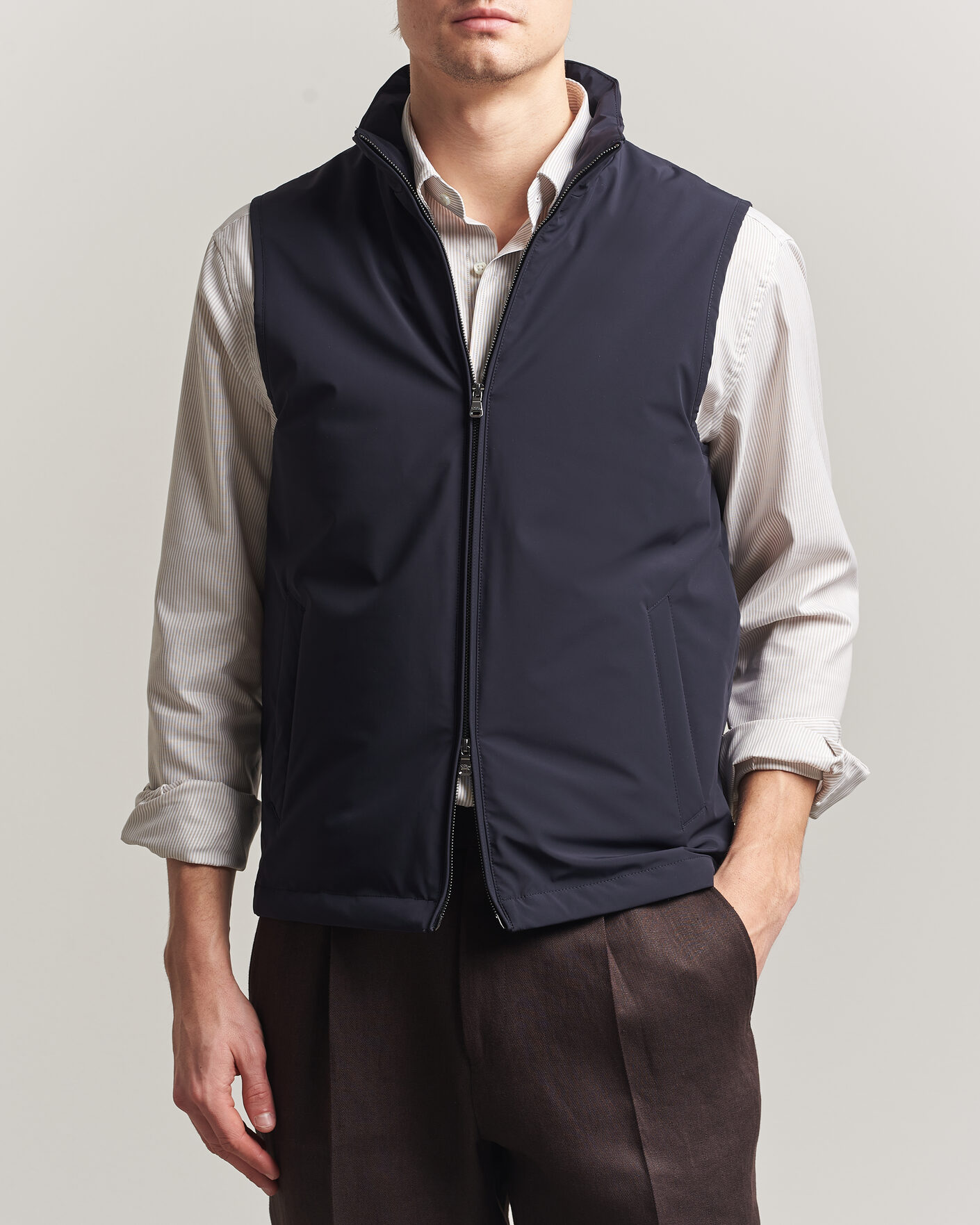Mies | Ulkoliivit | Oscar Jacobson | Light Zipped Waistcoat Navy