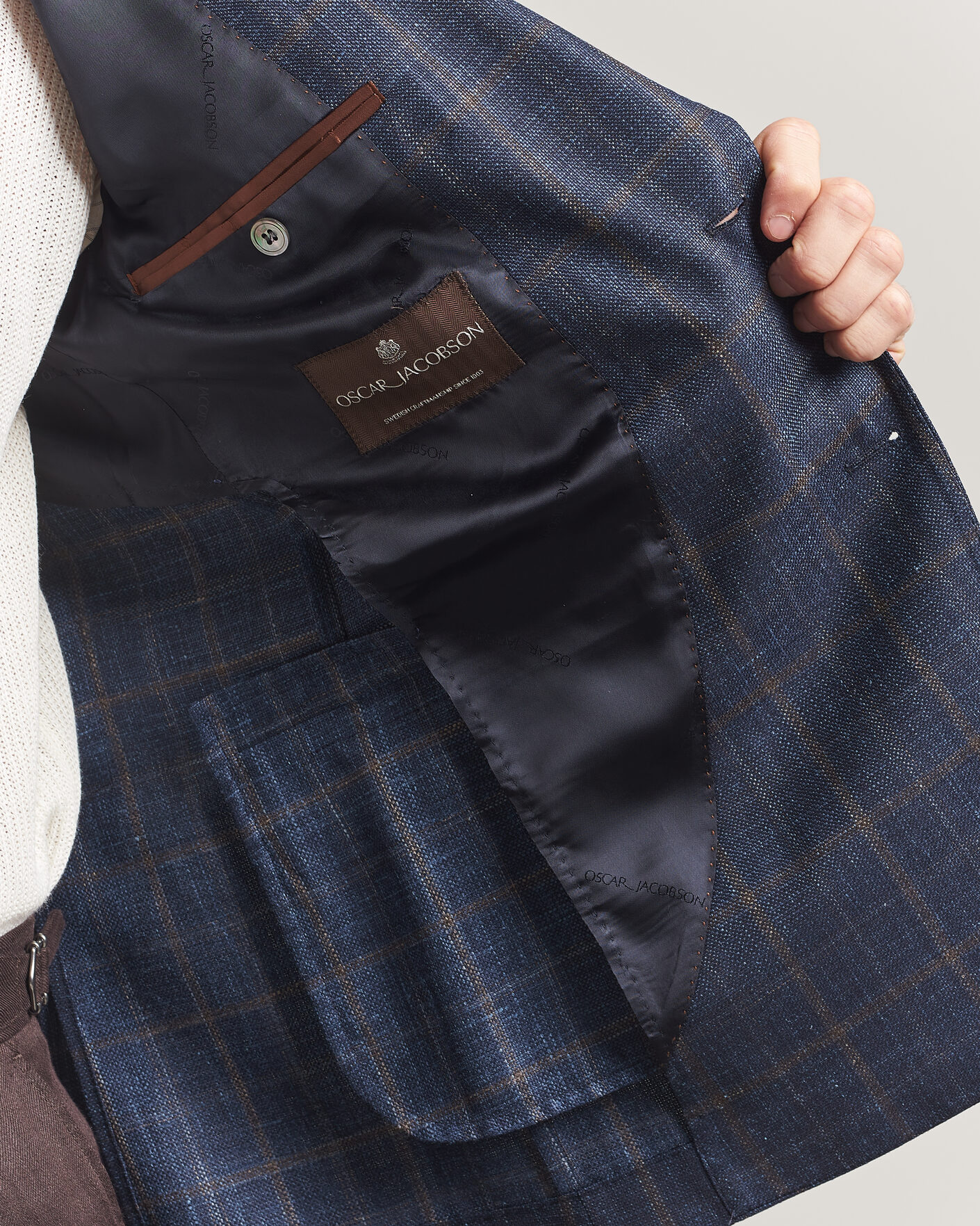 Mies | Pikkutakit | Oscar Jacobson | Ferry Patch Loro Piana Summertime Checked Blazer Navy