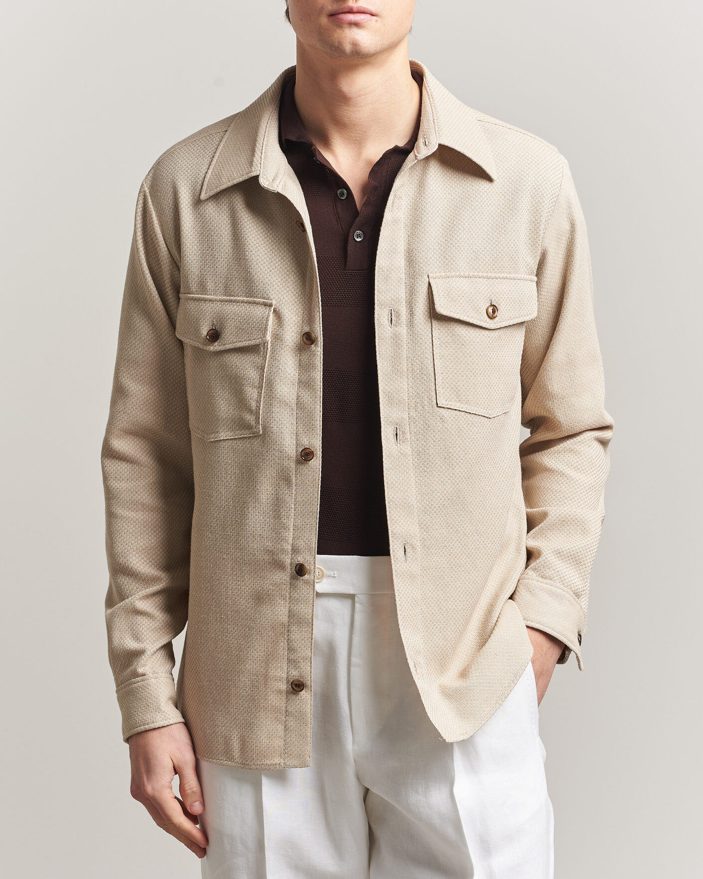Mies | Kauluspaidat | Oscar Jacobson | Magnus Structure Cotton Overshirt Beige