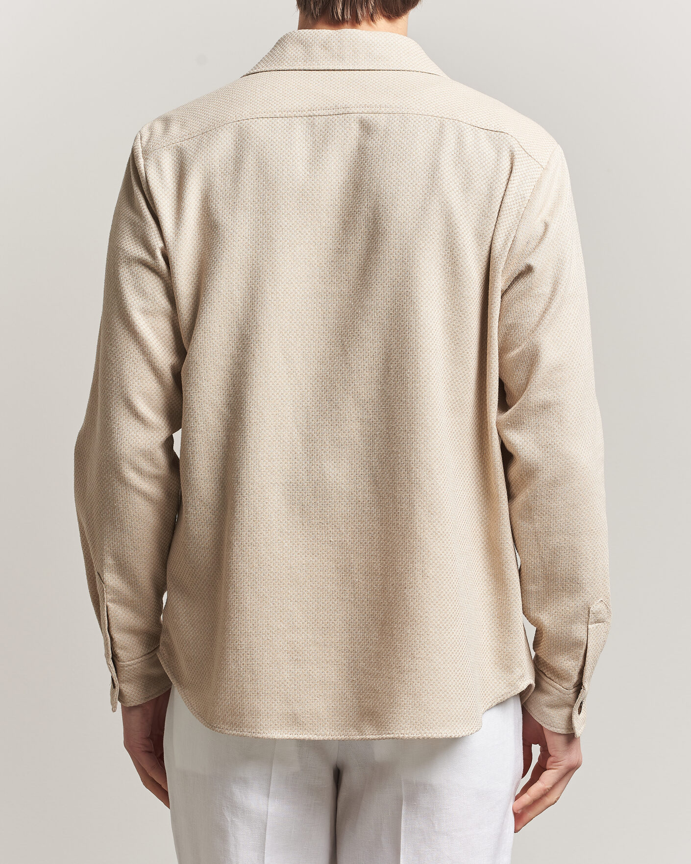 Mies | Kauluspaidat | Oscar Jacobson | Magnus Structure Cotton Overshirt Beige